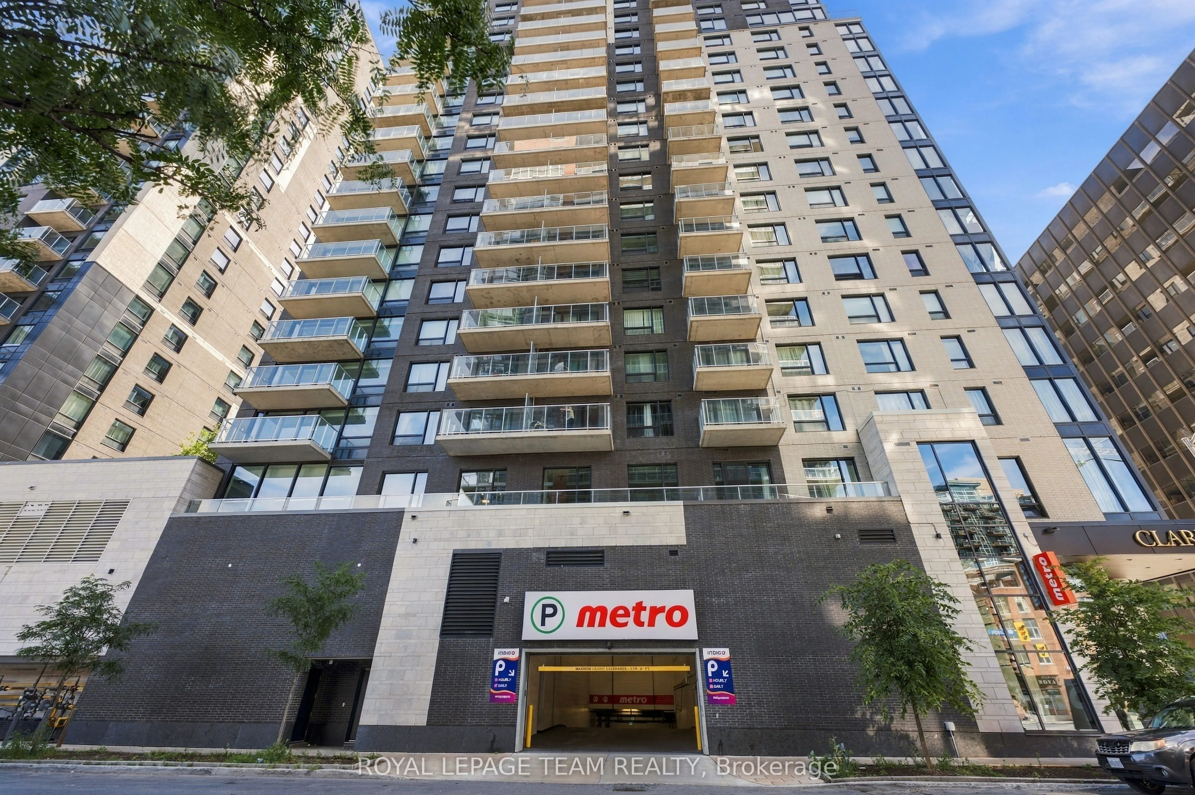 180 George Street #1409