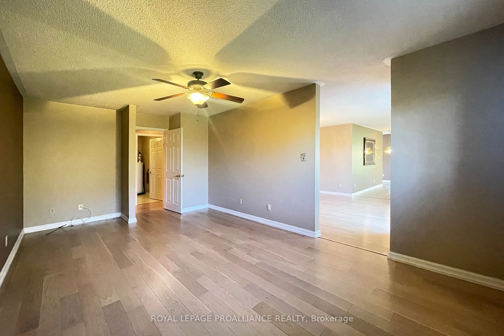 1099 Clonsilla Avenue #312A