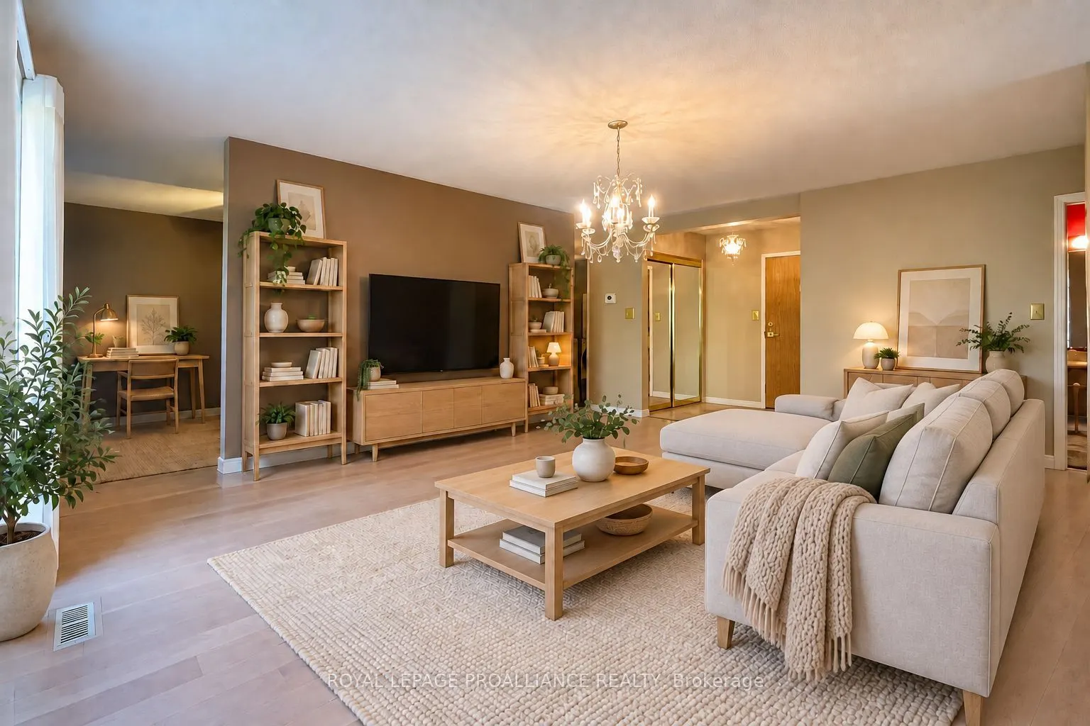1099 Clonsilla Avenue #312A