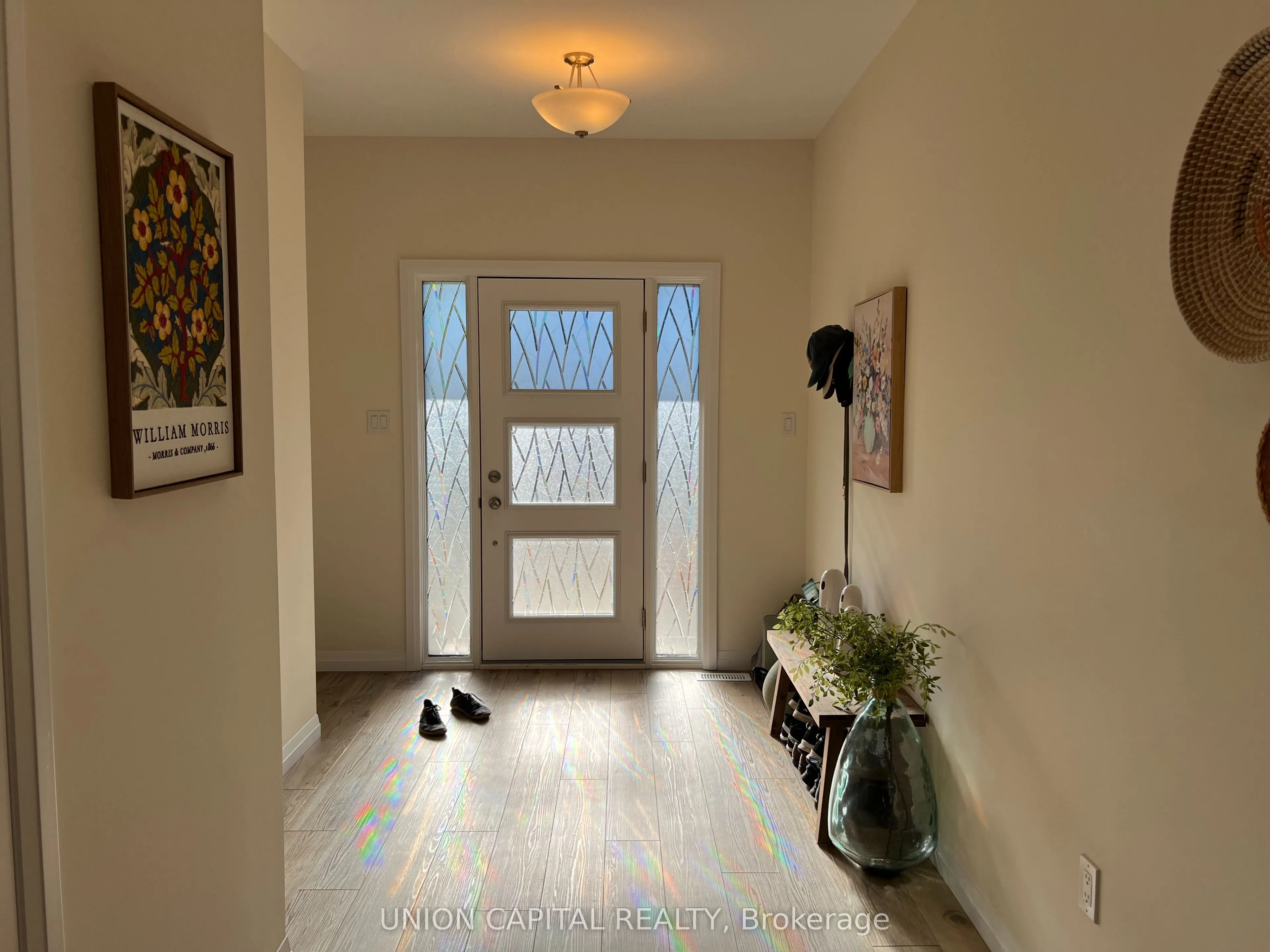 6 Painted Skimmer Place