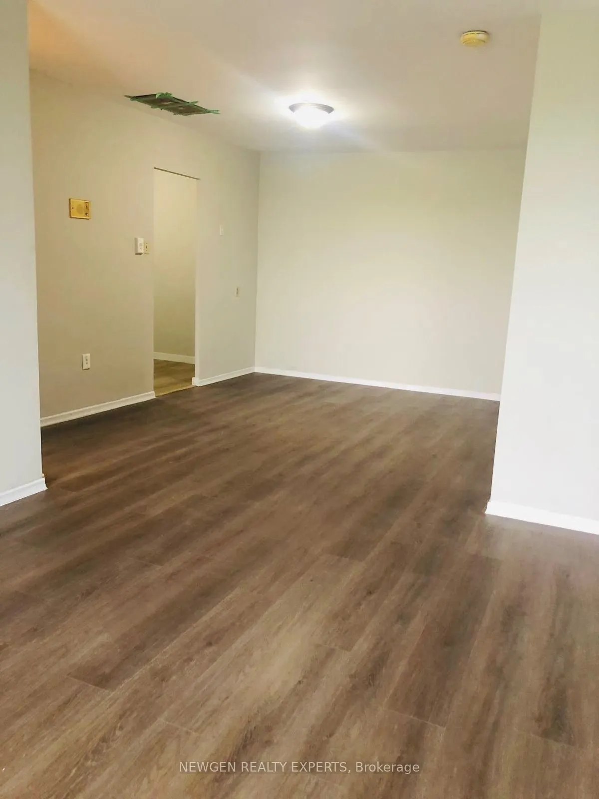563 MORNINGTON Avenue #606