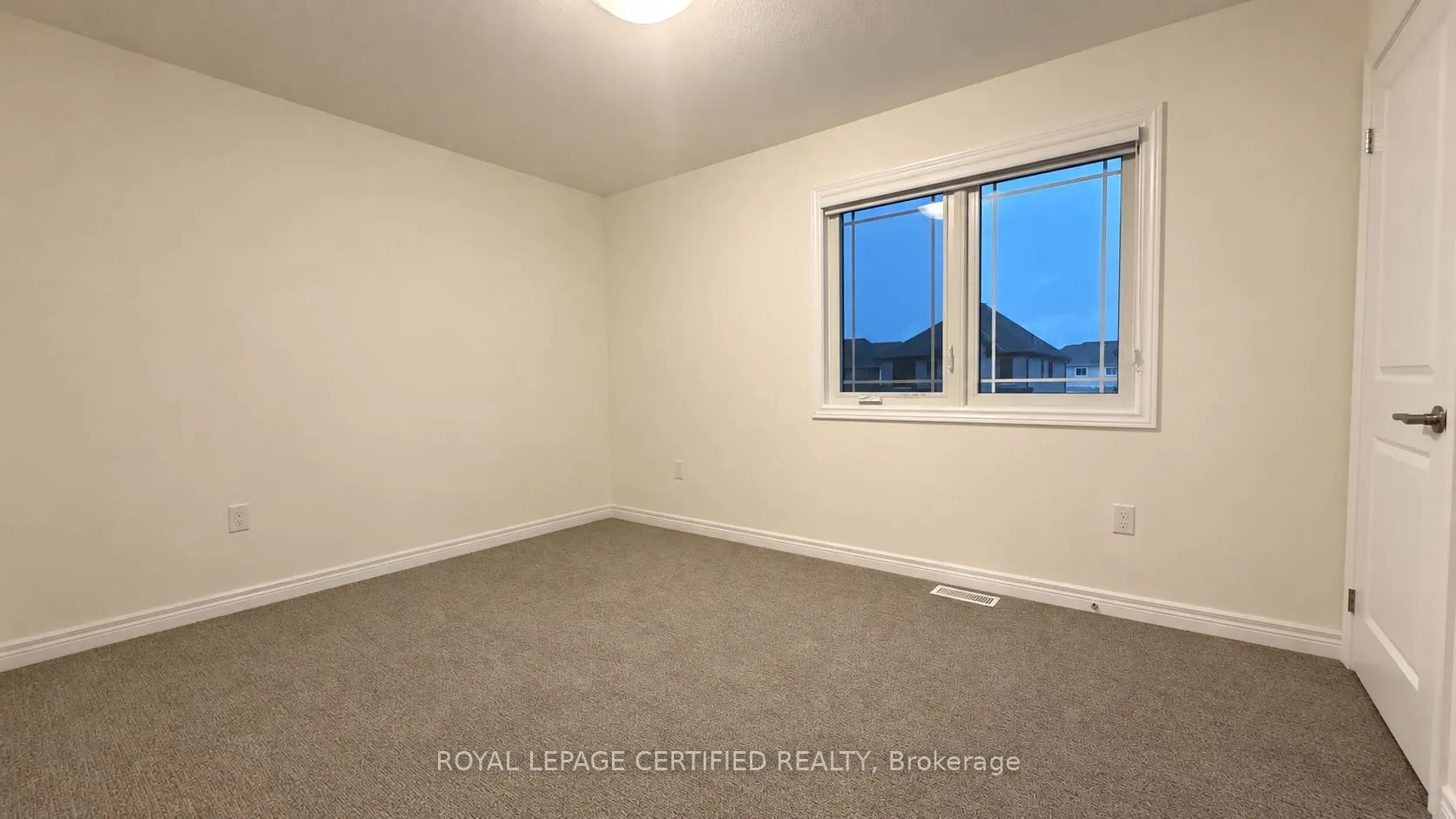 11 ALICIA Crescent