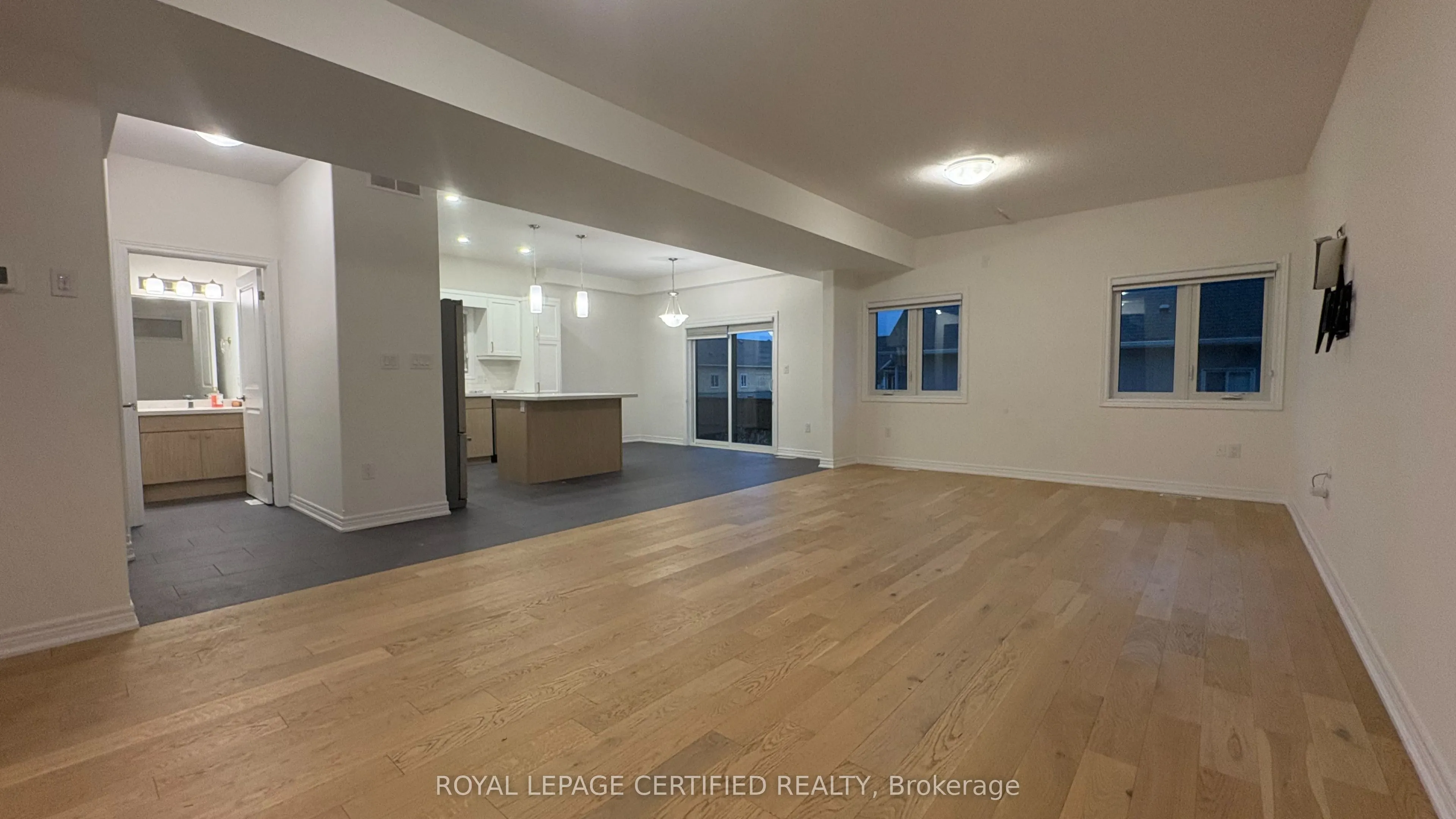 11 ALICIA Crescent