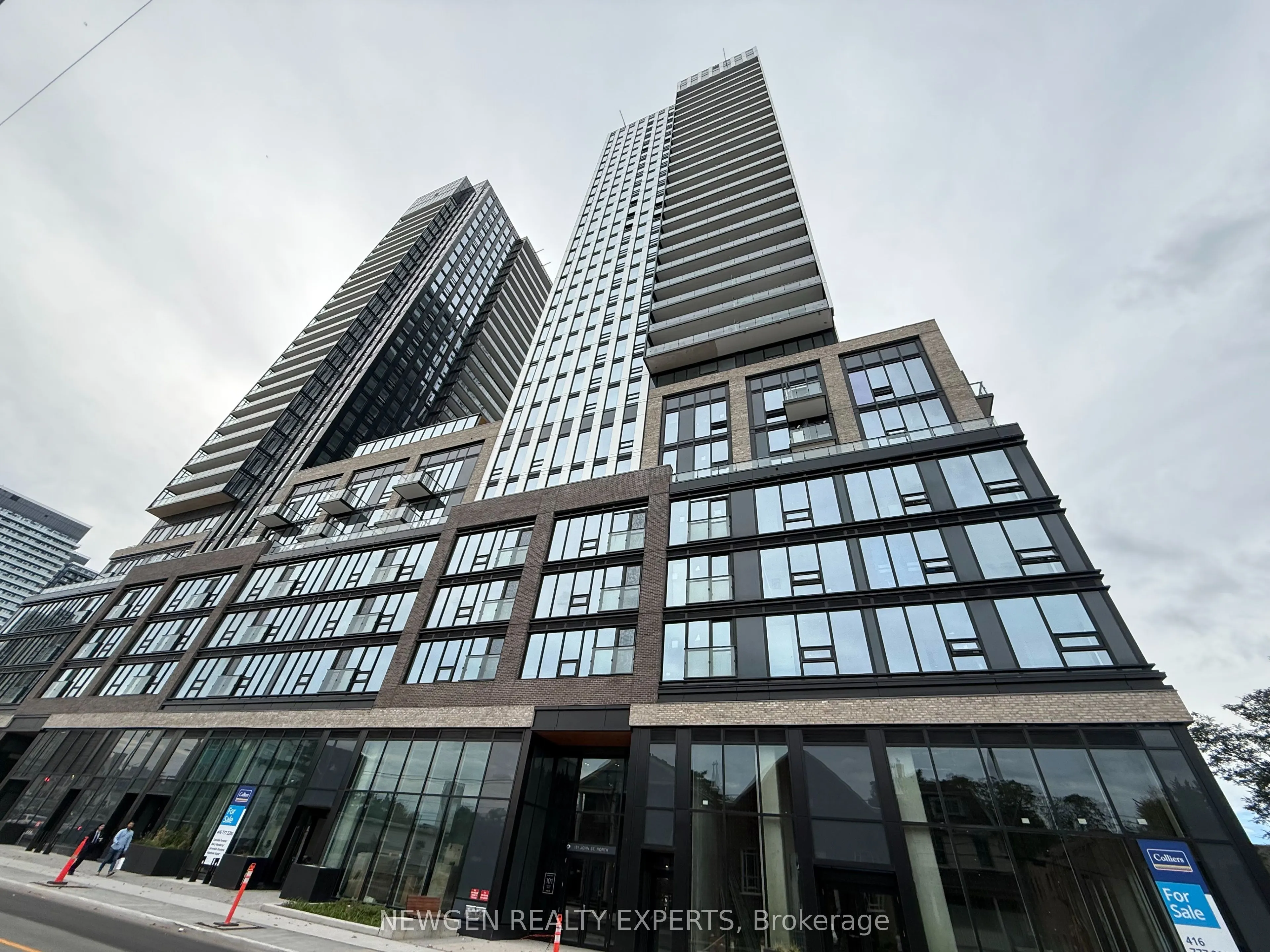 101 John Street N #1013