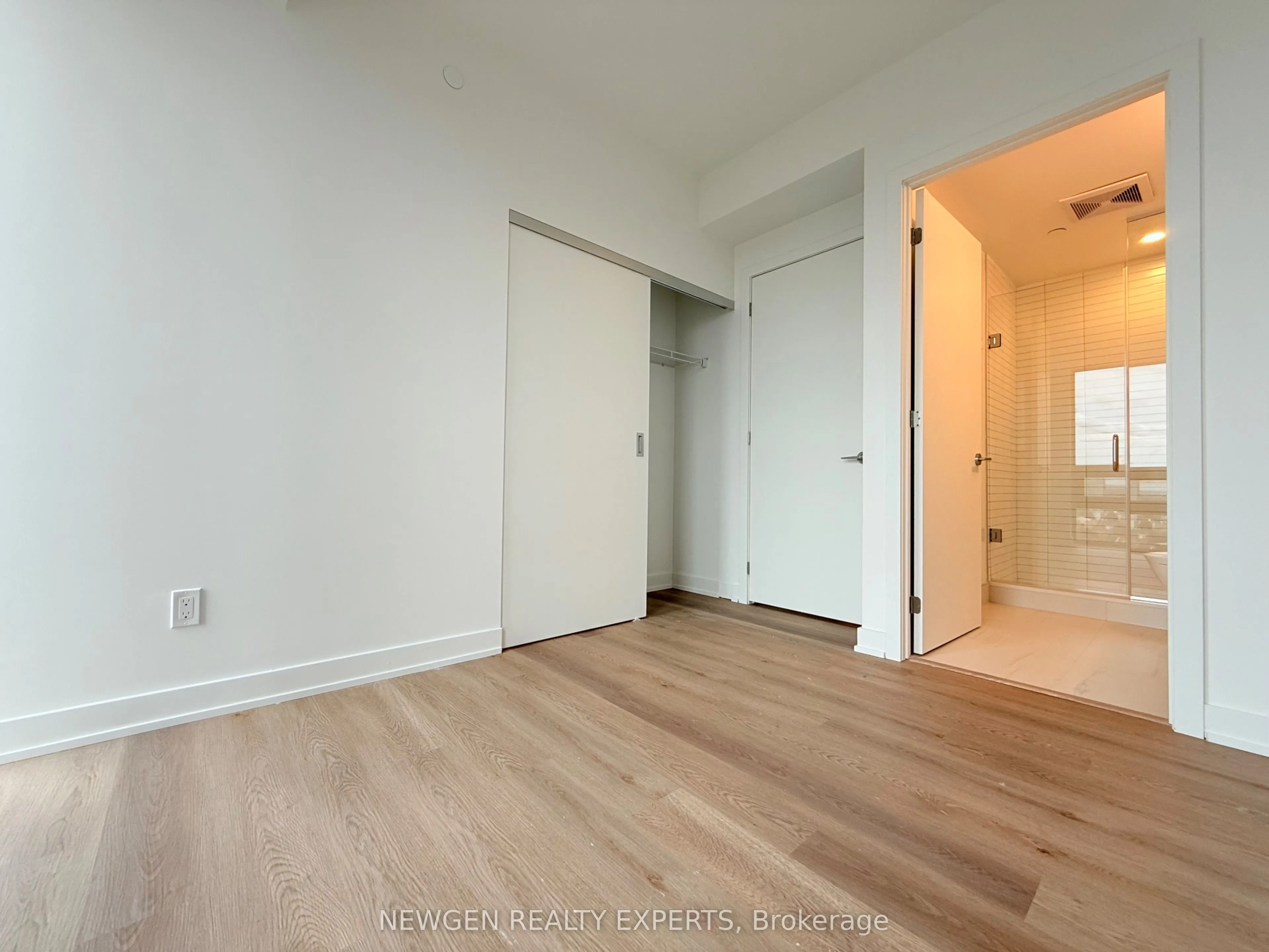 101 John Street N #1013