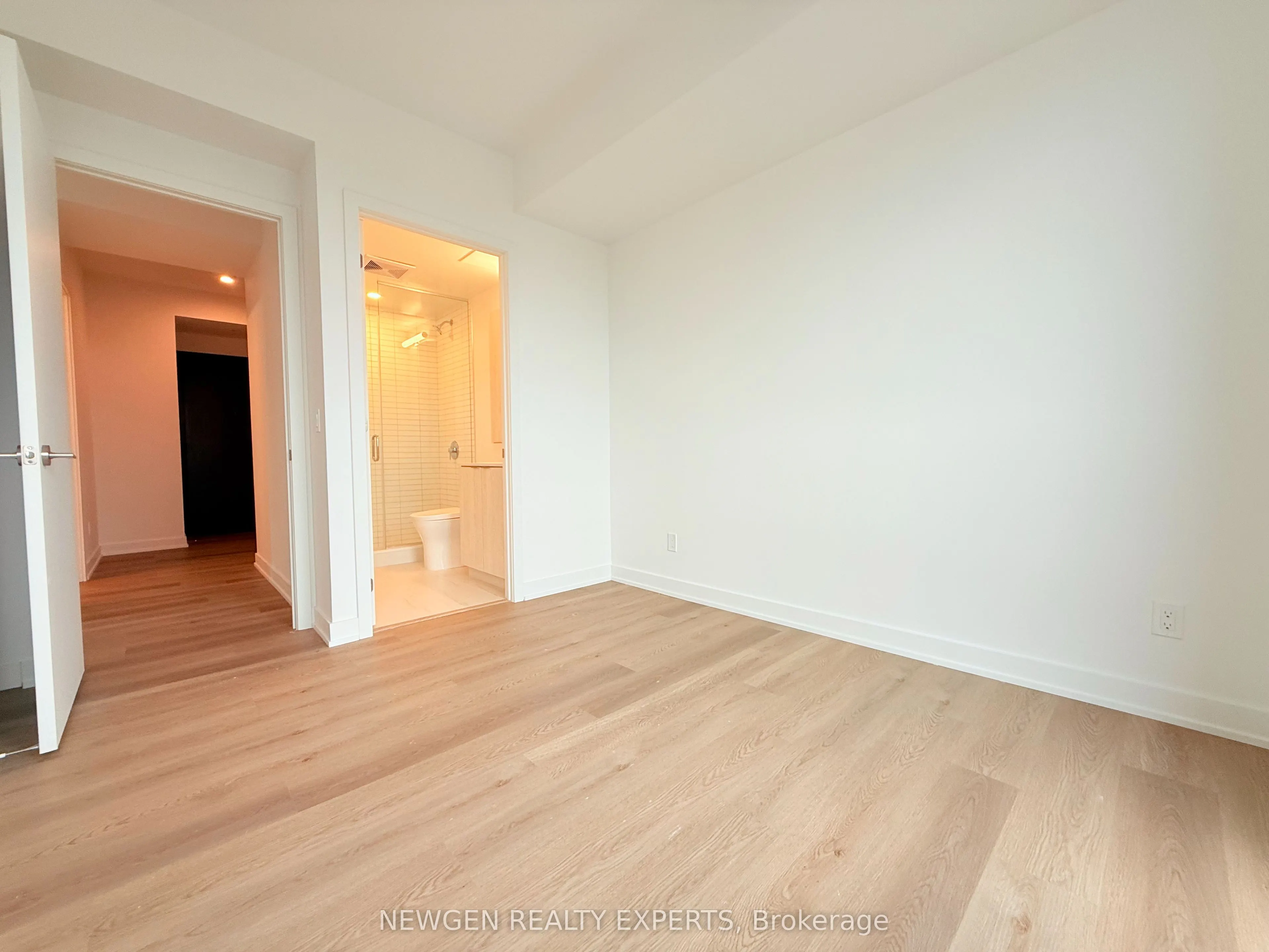 101 John Street N #1013