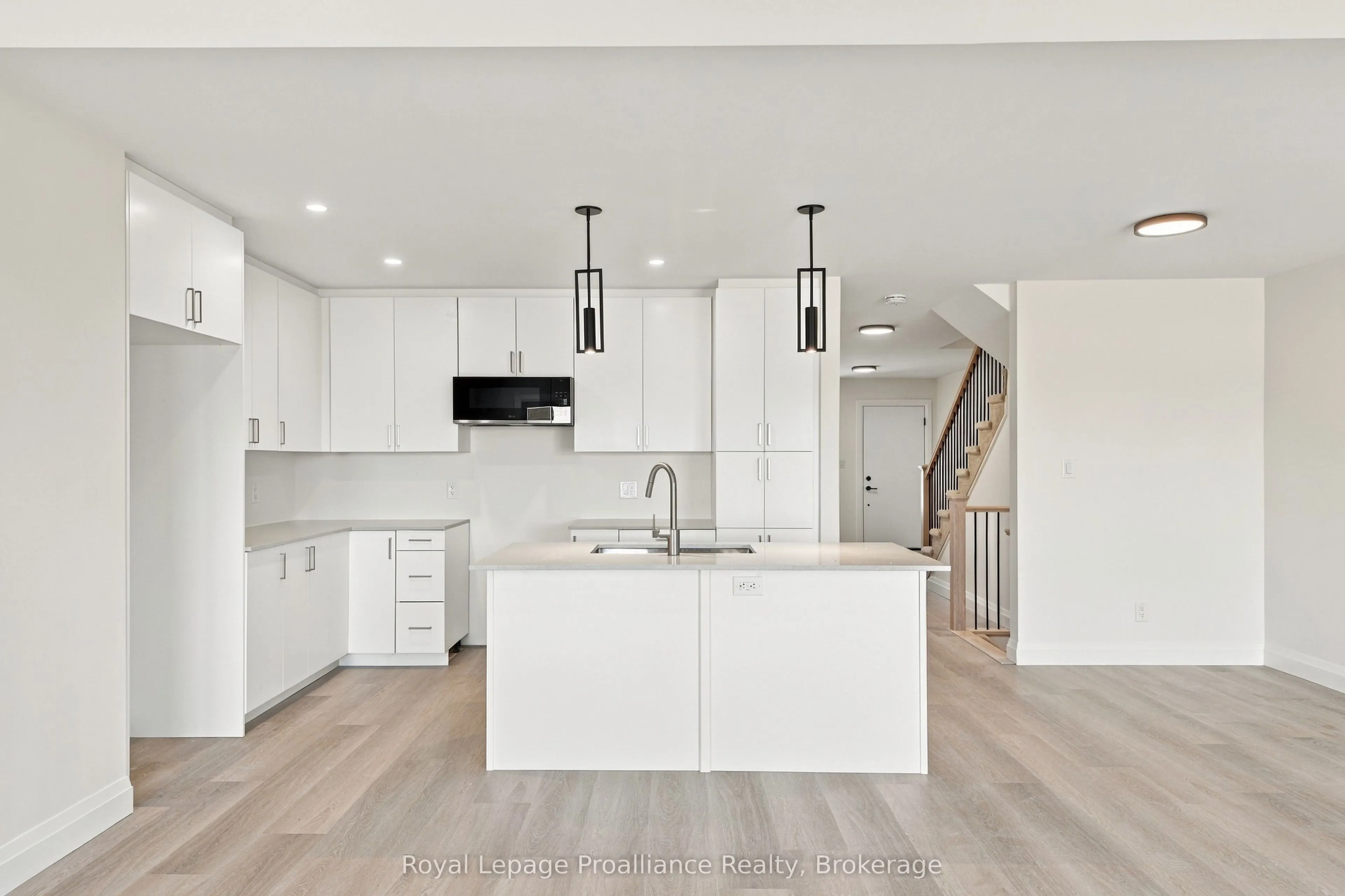 6 Ambrosia Way