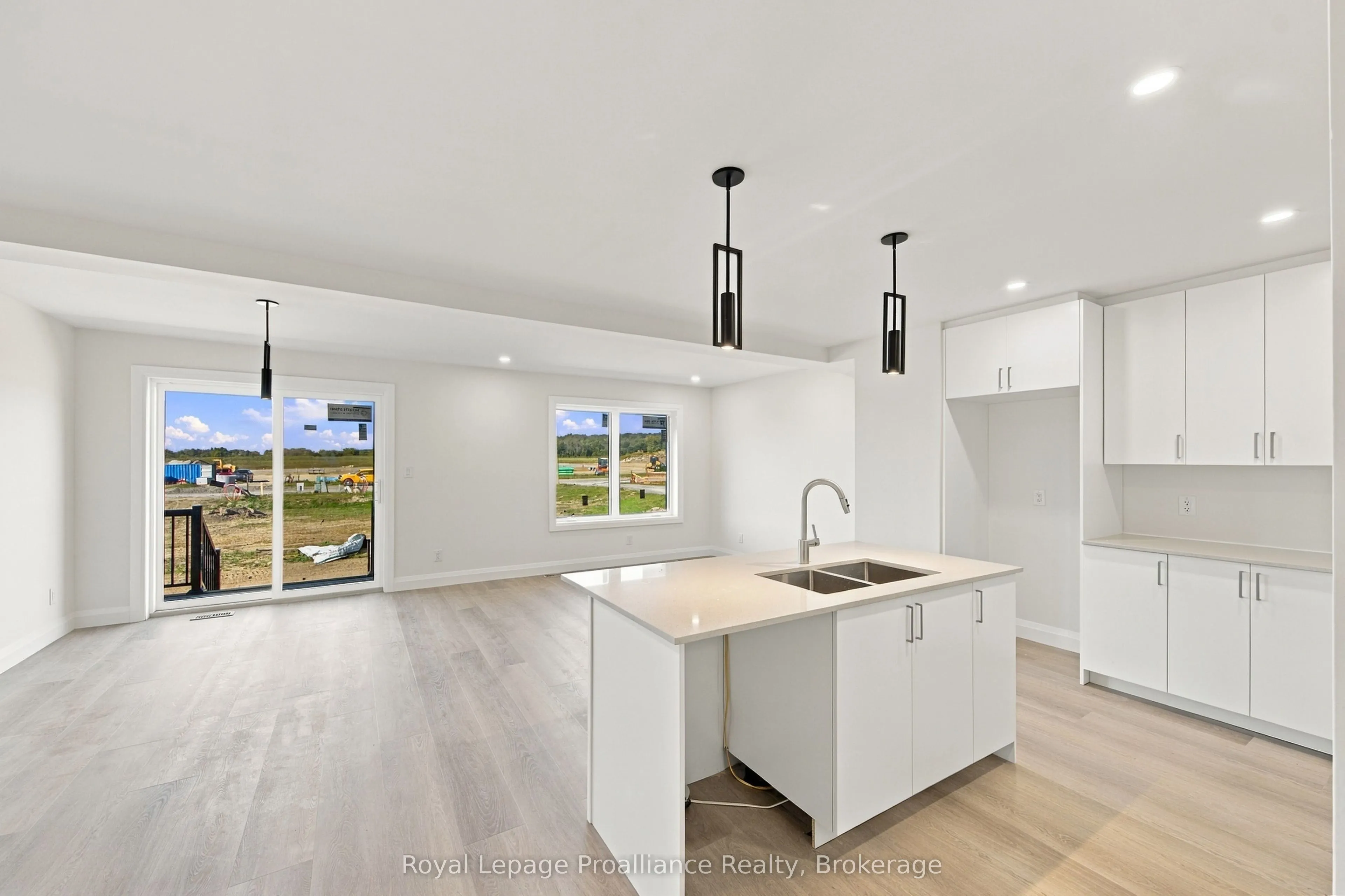 6 Ambrosia Way