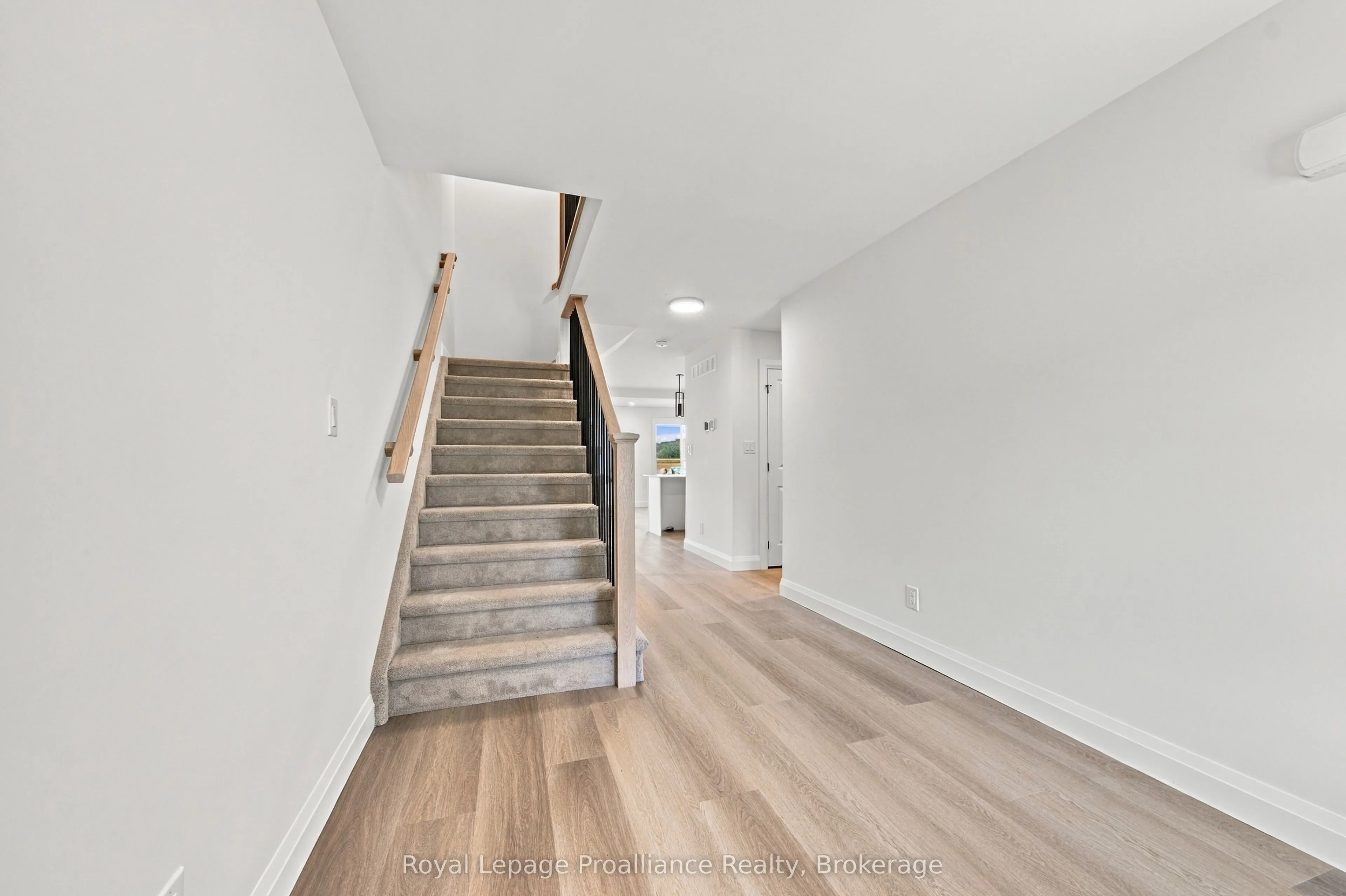6 Ambrosia Way