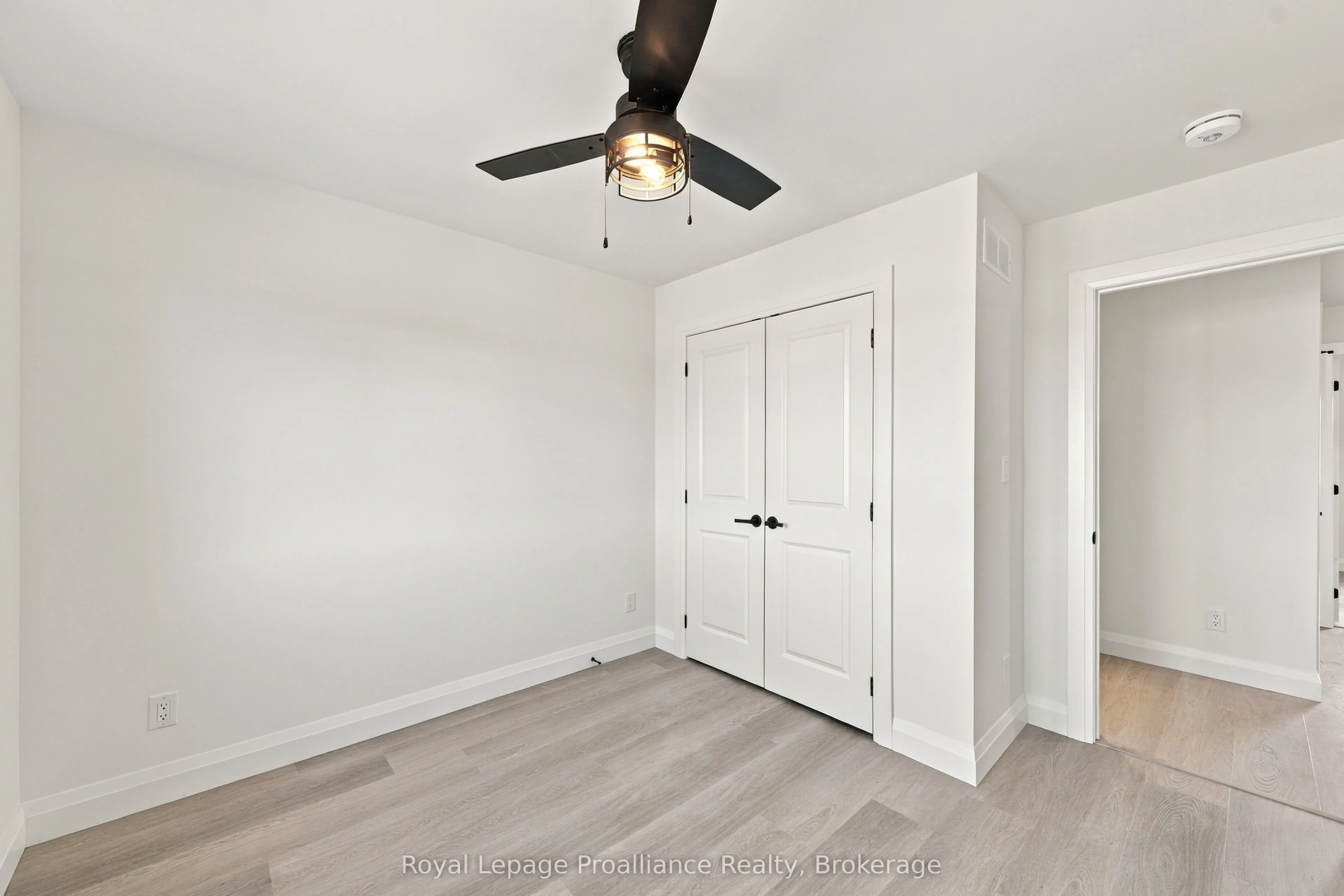 6 Ambrosia Way