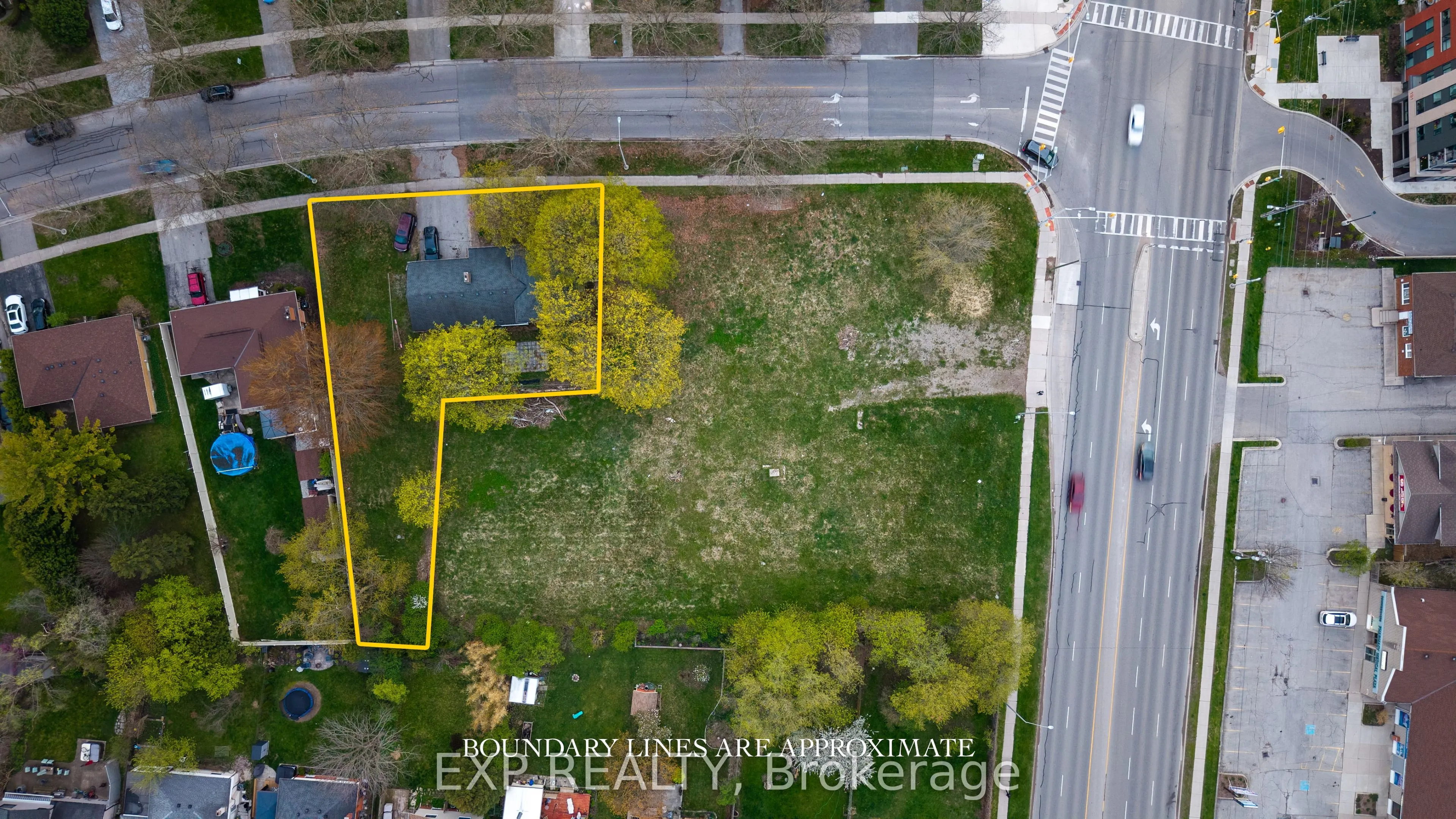 180 Commissioners Road W