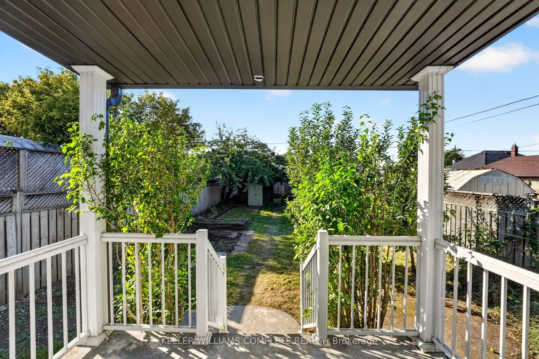215 PALING Avenue