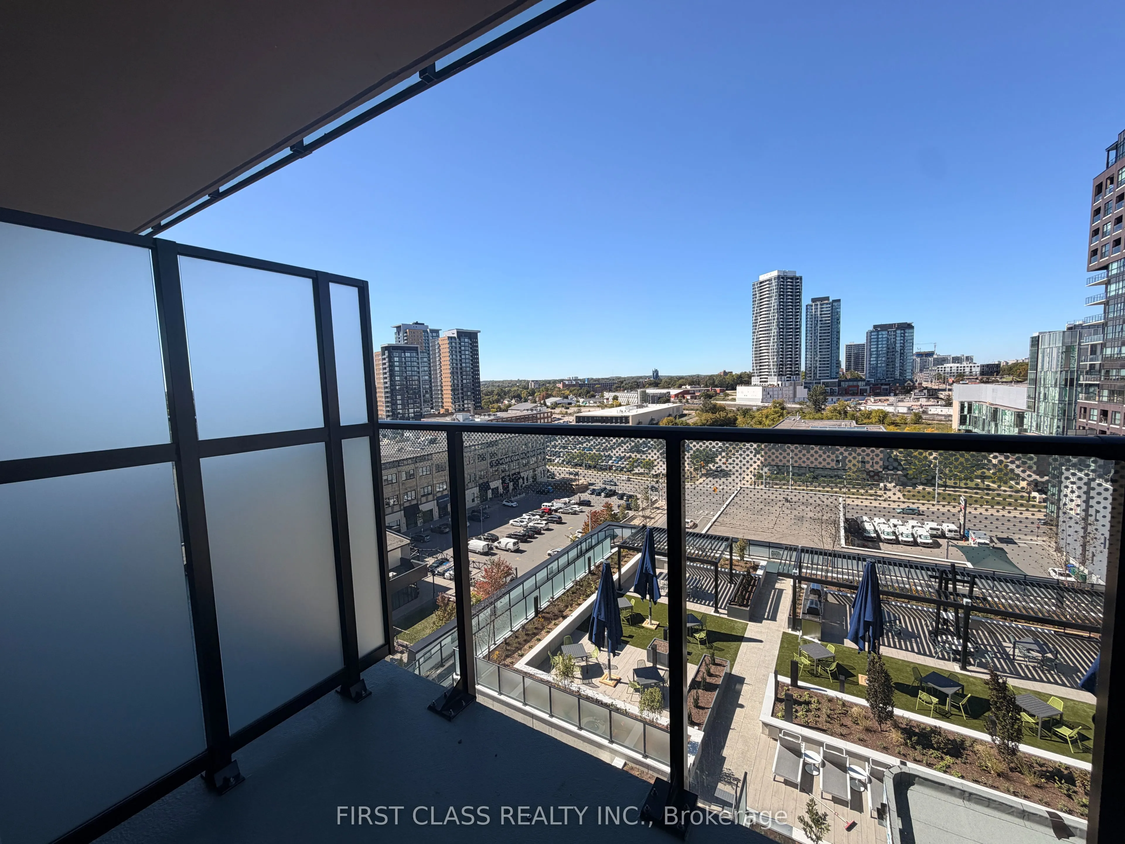 30 Francis Street S #1012