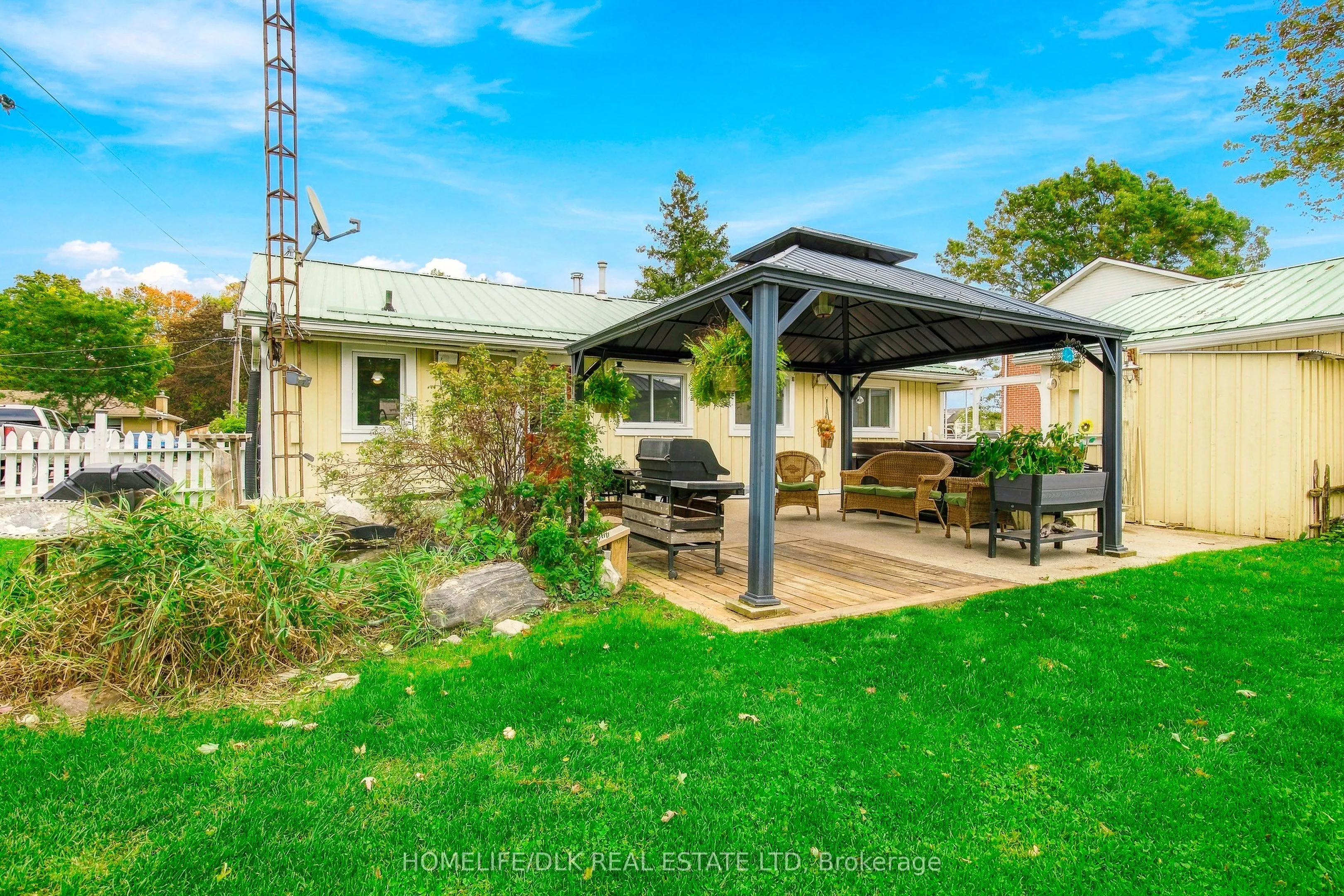 2269 Kelly's Avenue