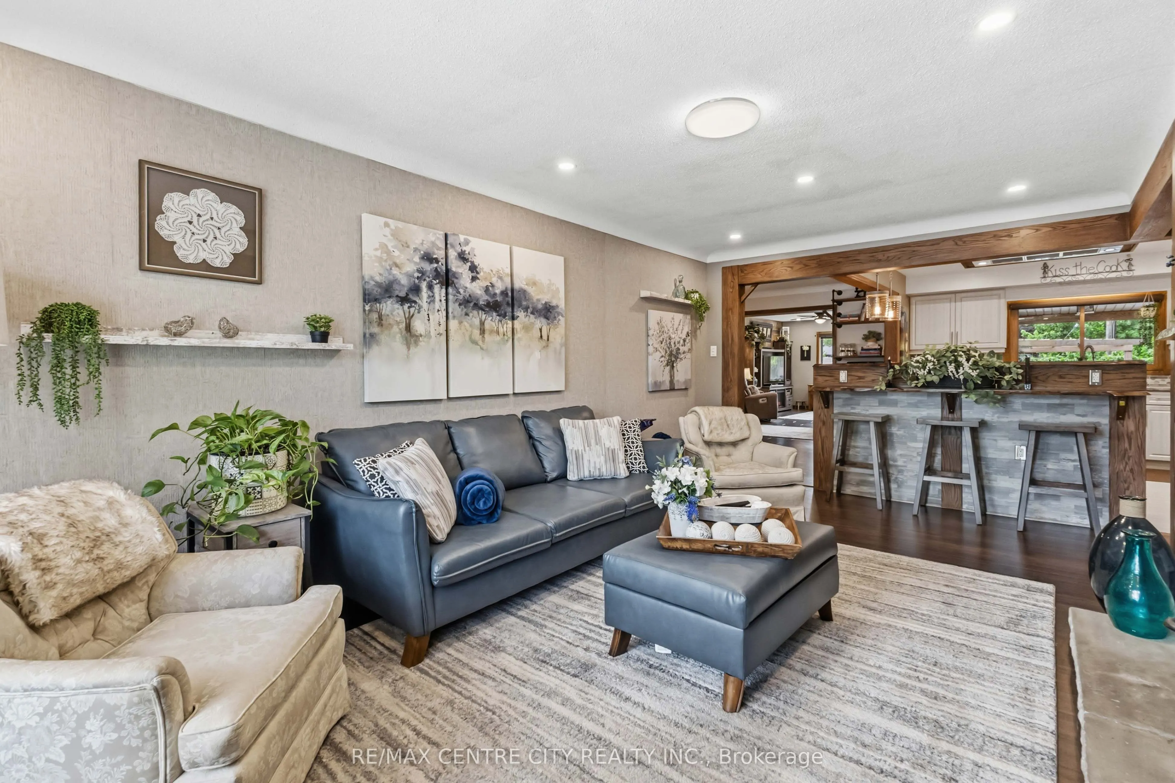 70 Brentwood Crescent