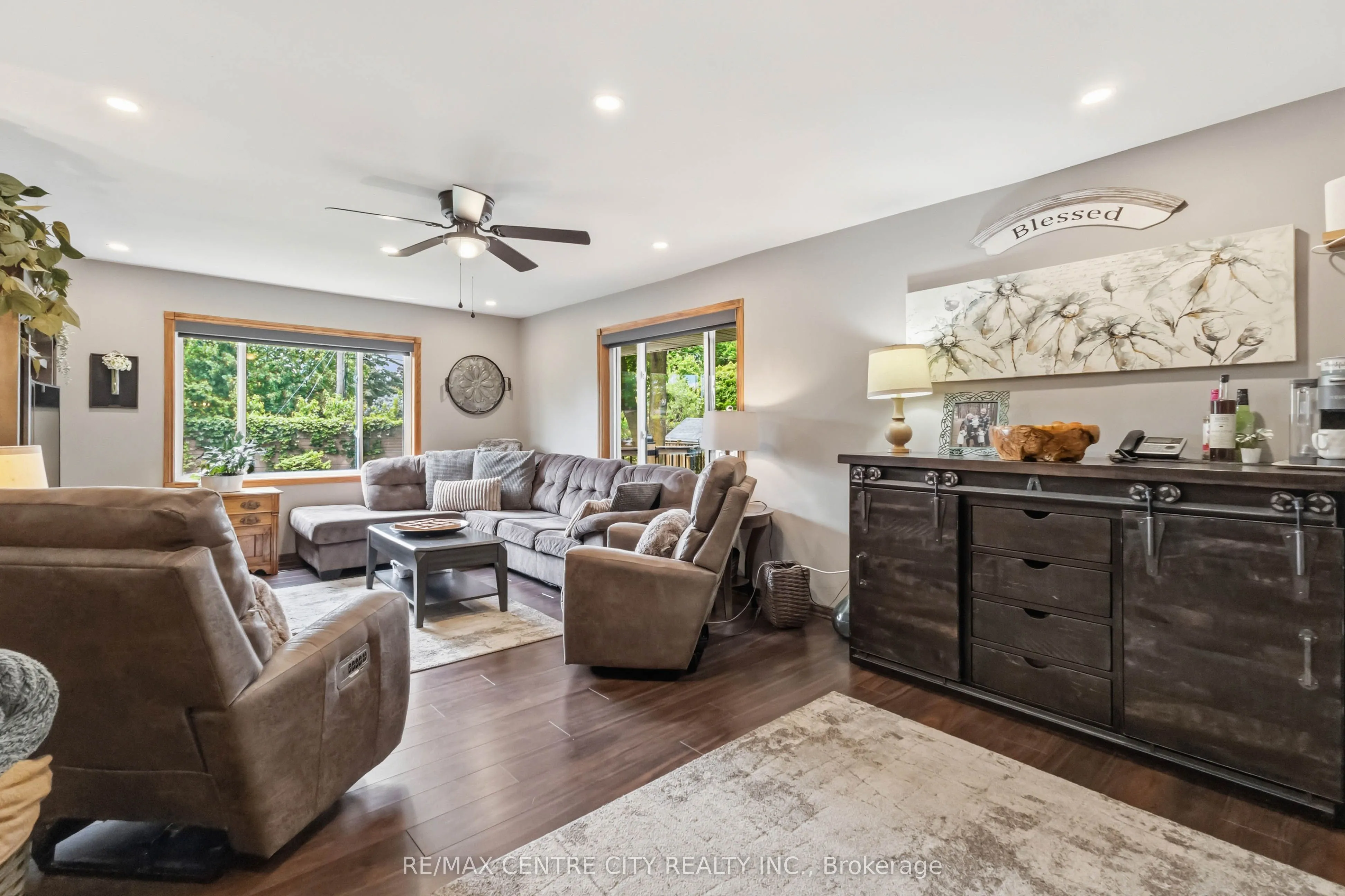 70 Brentwood Crescent