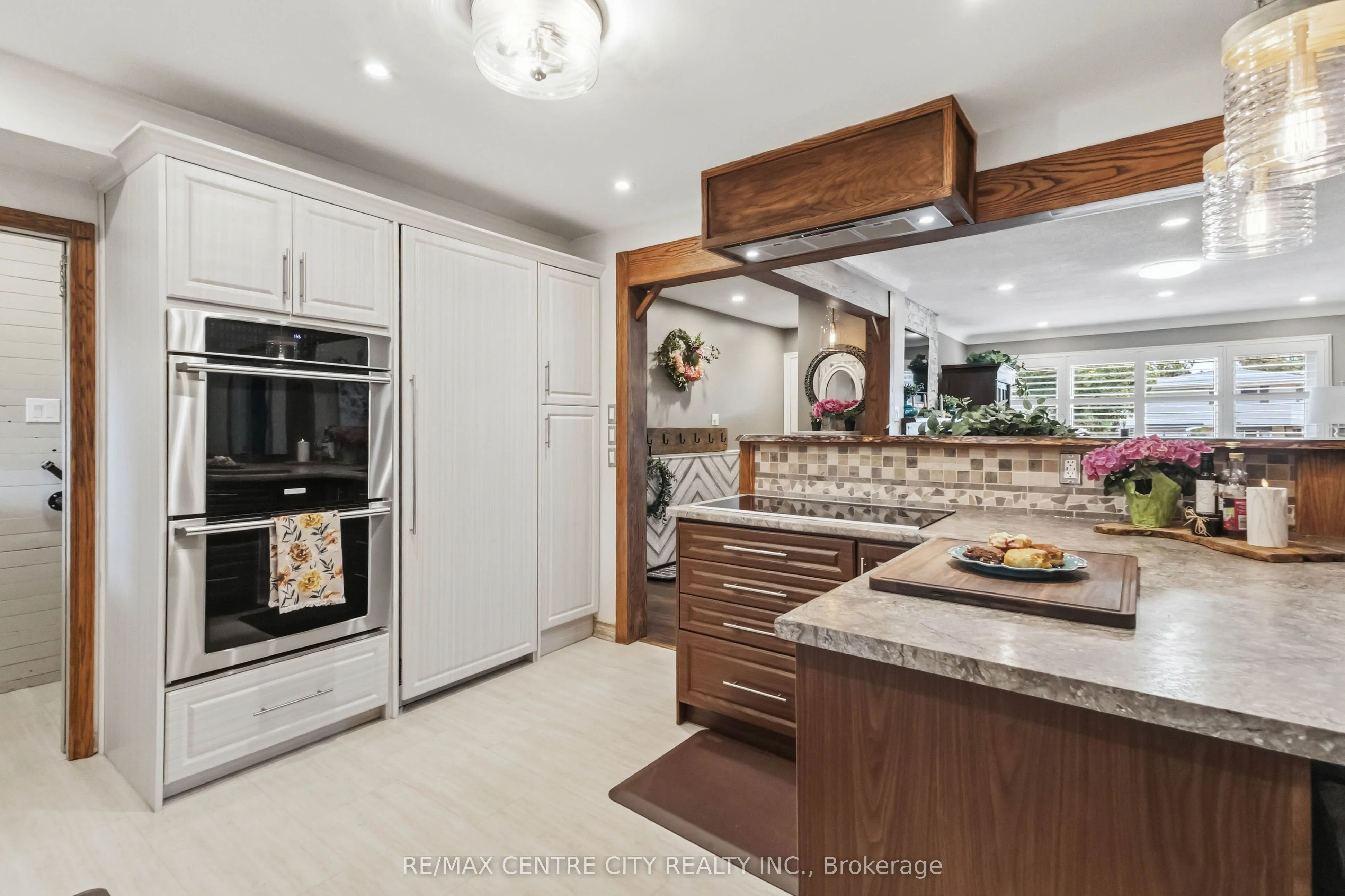 70 Brentwood Crescent