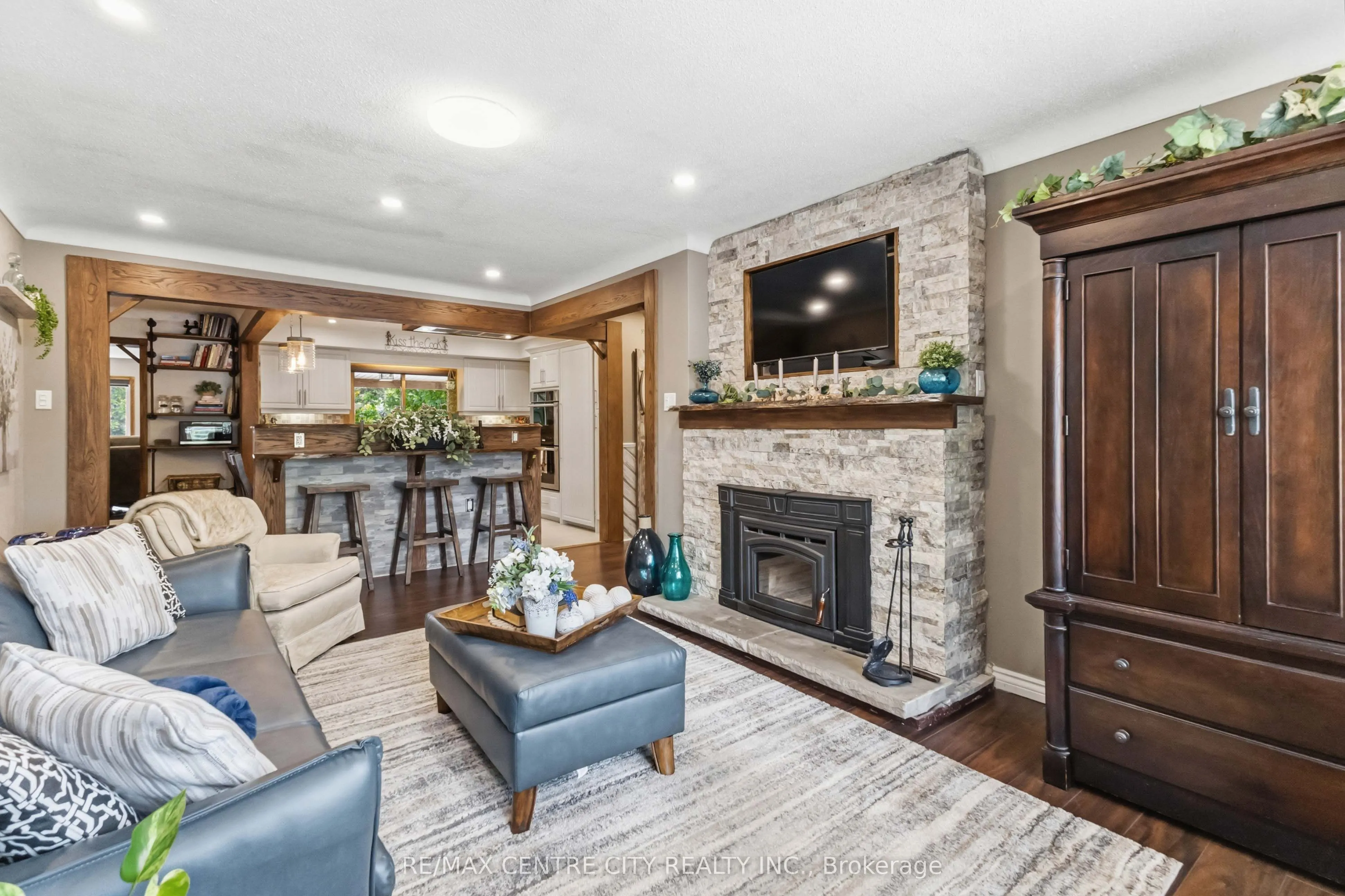 70 Brentwood Crescent