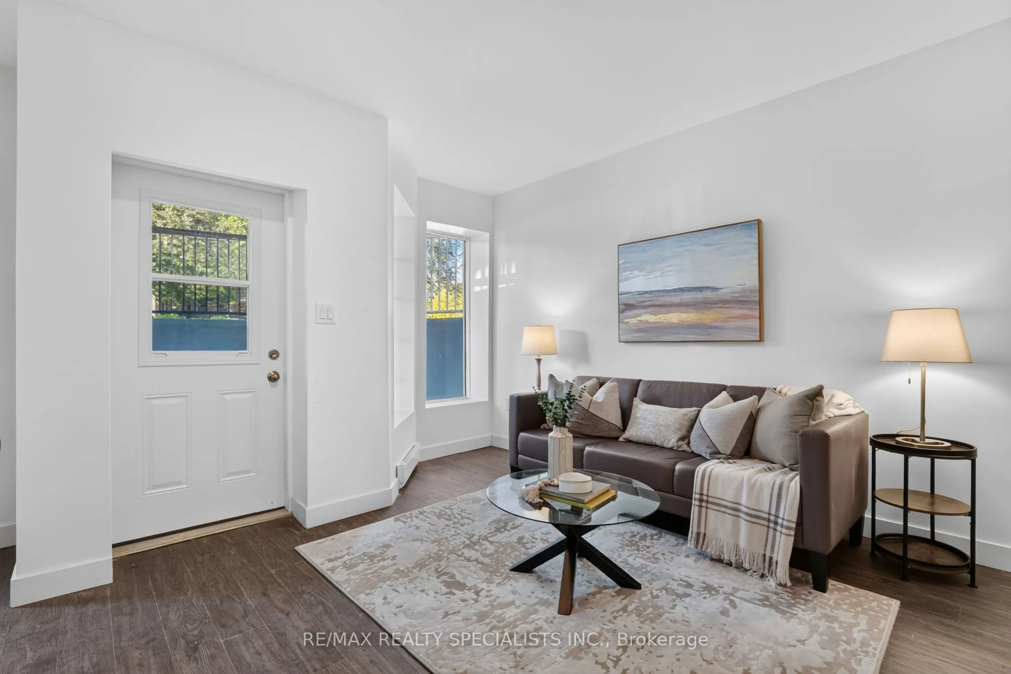 44 QUEENSTON Street #1A