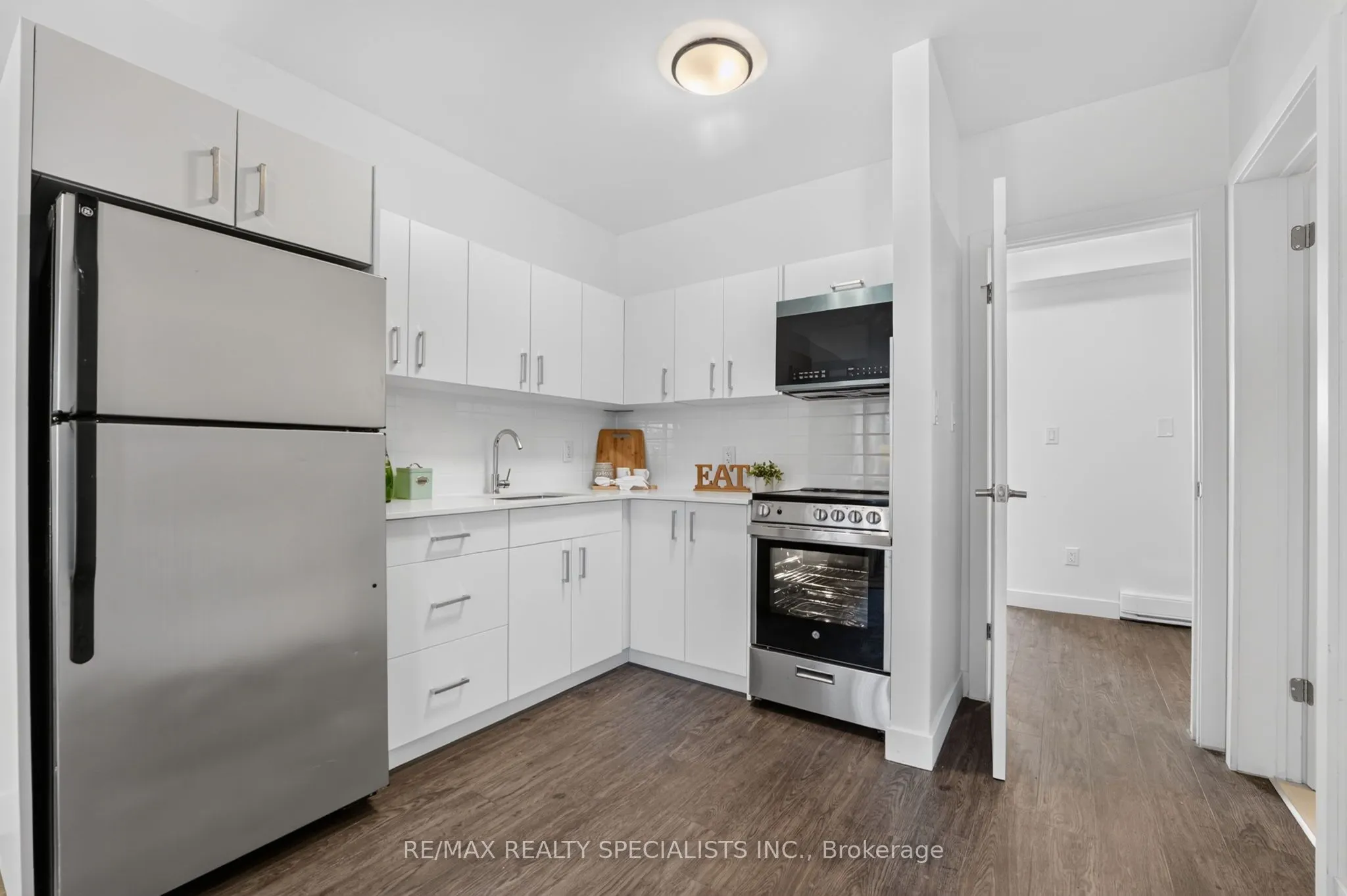 44 QUEENSTON Street #1A