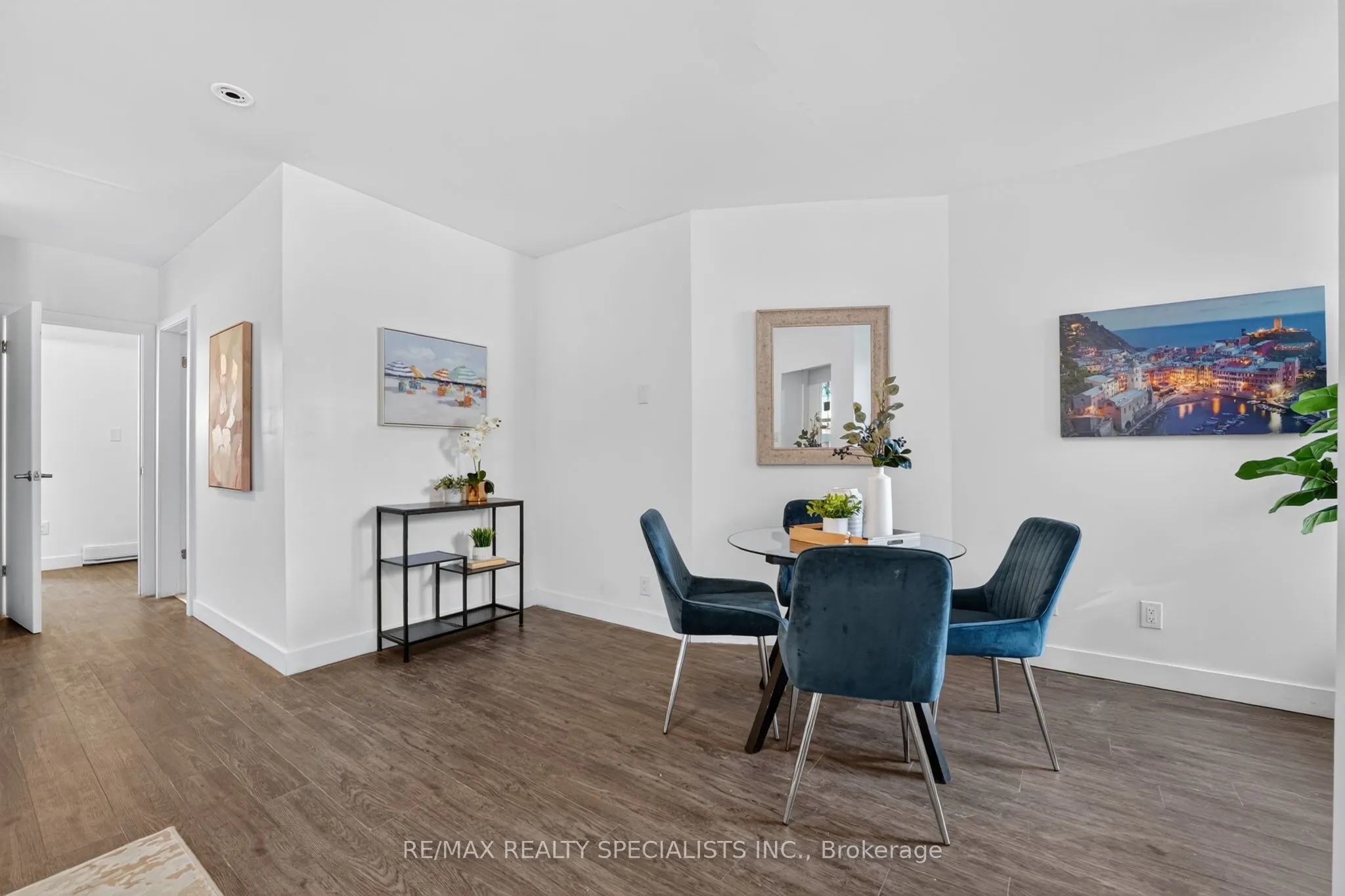 44 QUEENSTON Street #1A