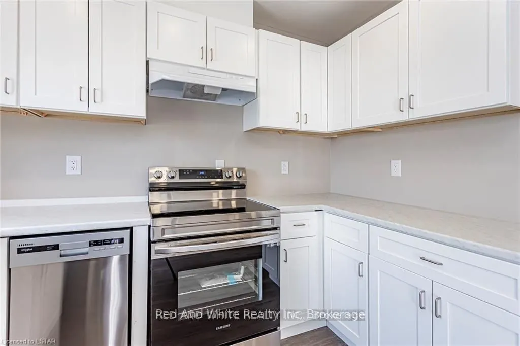 279 William Street #2 Upper