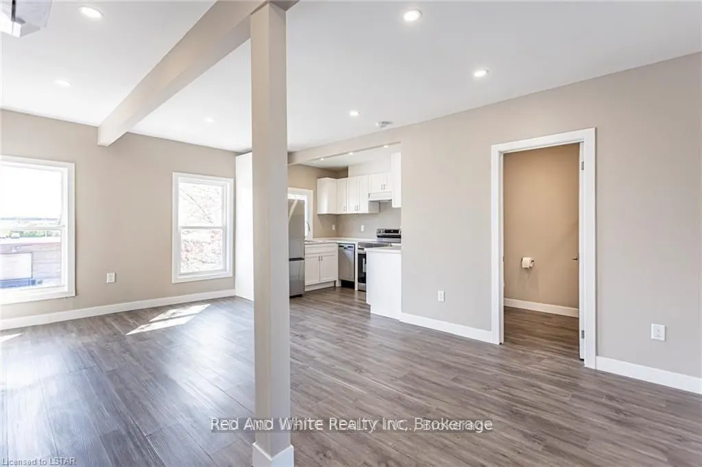 279 William Street #2 Upper