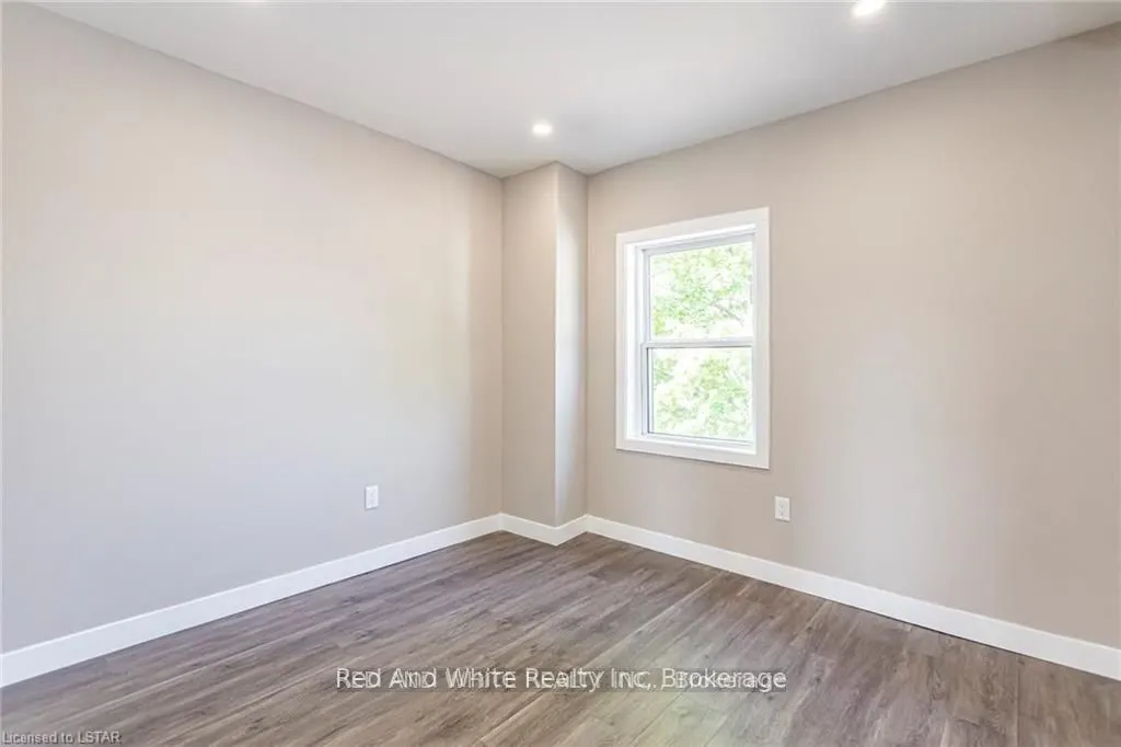 279 William Street #2 Upper