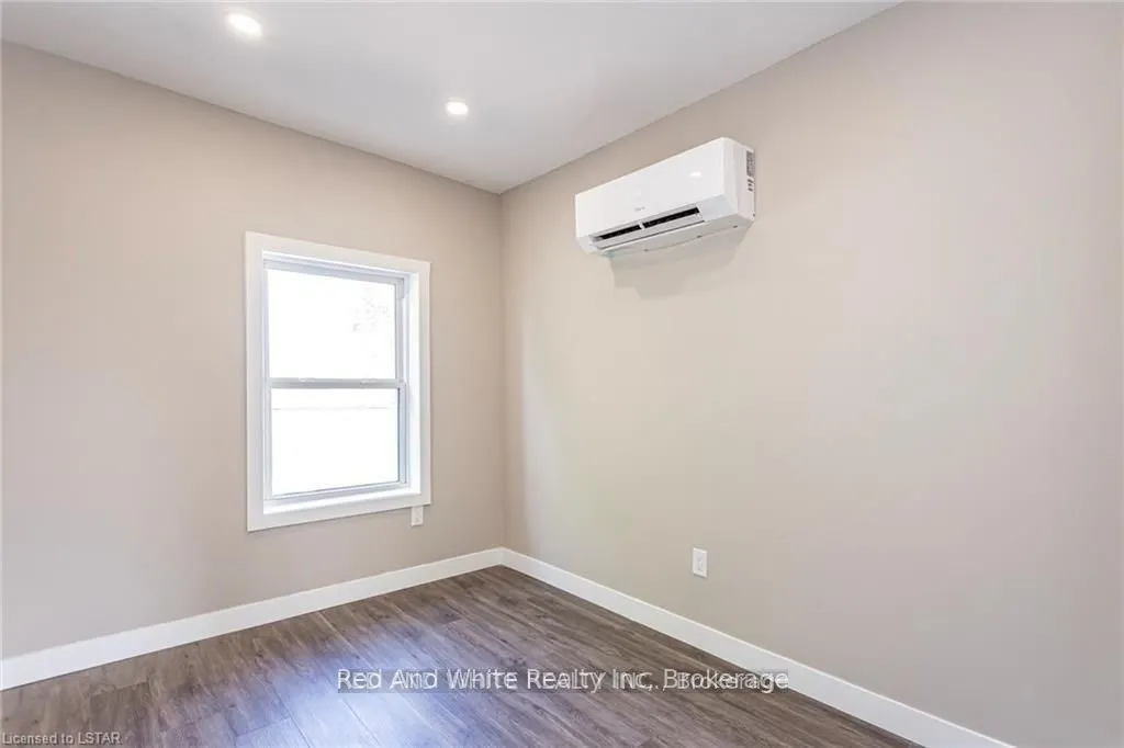 279 William Street #2 Upper
