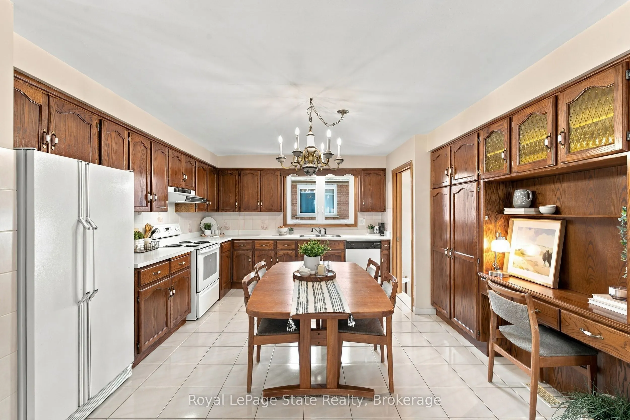 79 Oakland Drive