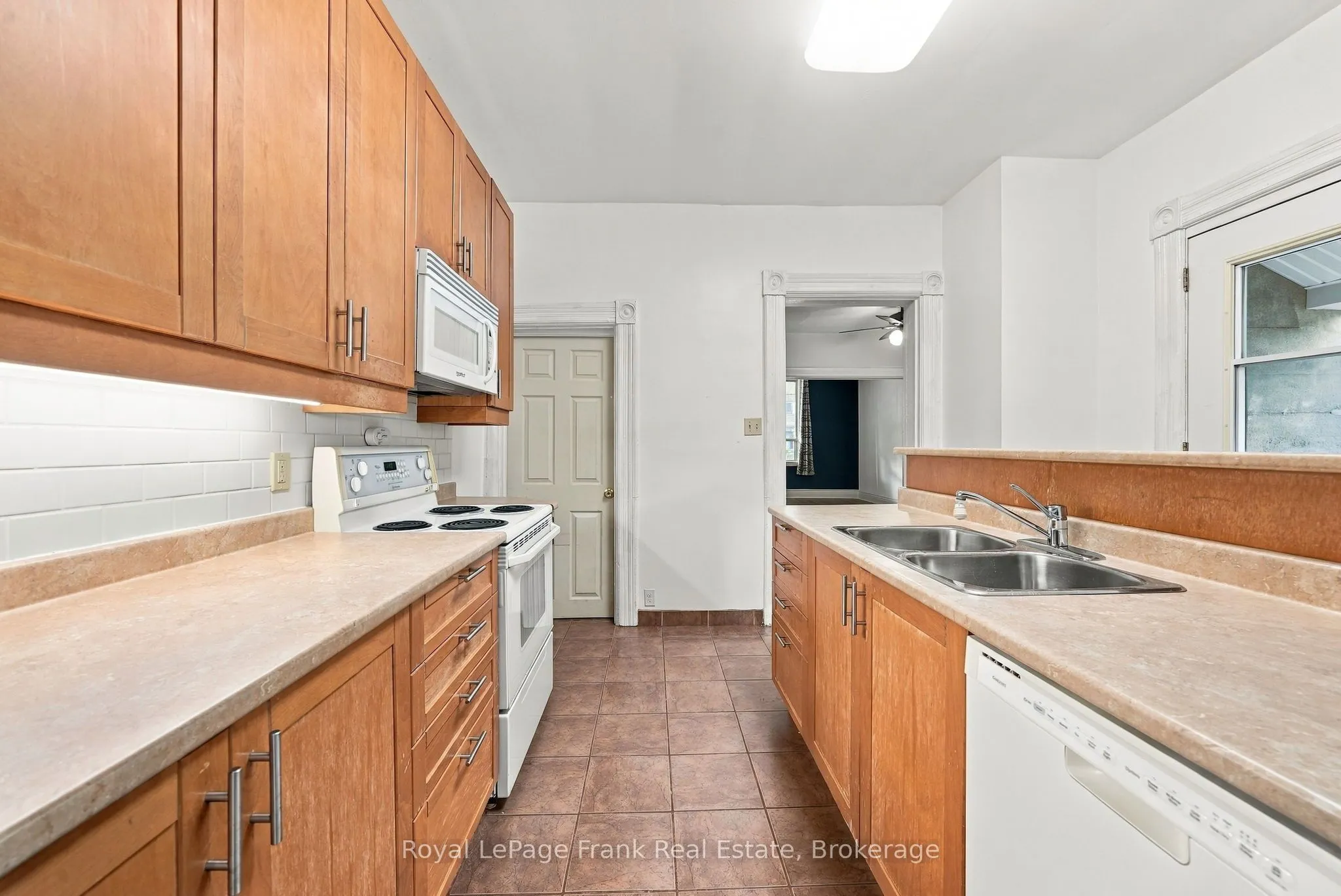 492 Hopkins Avenue