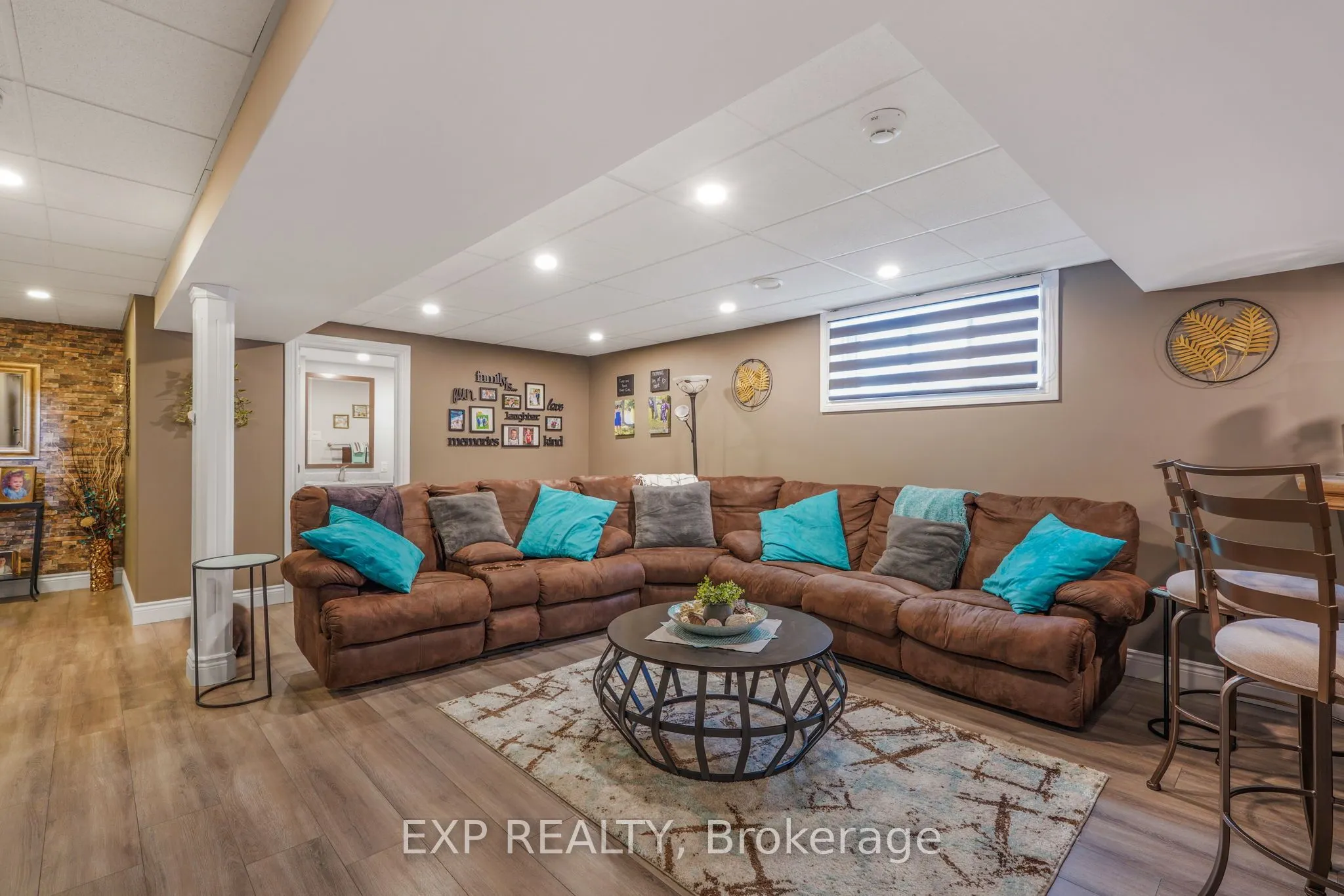 224 Topaze Crescent