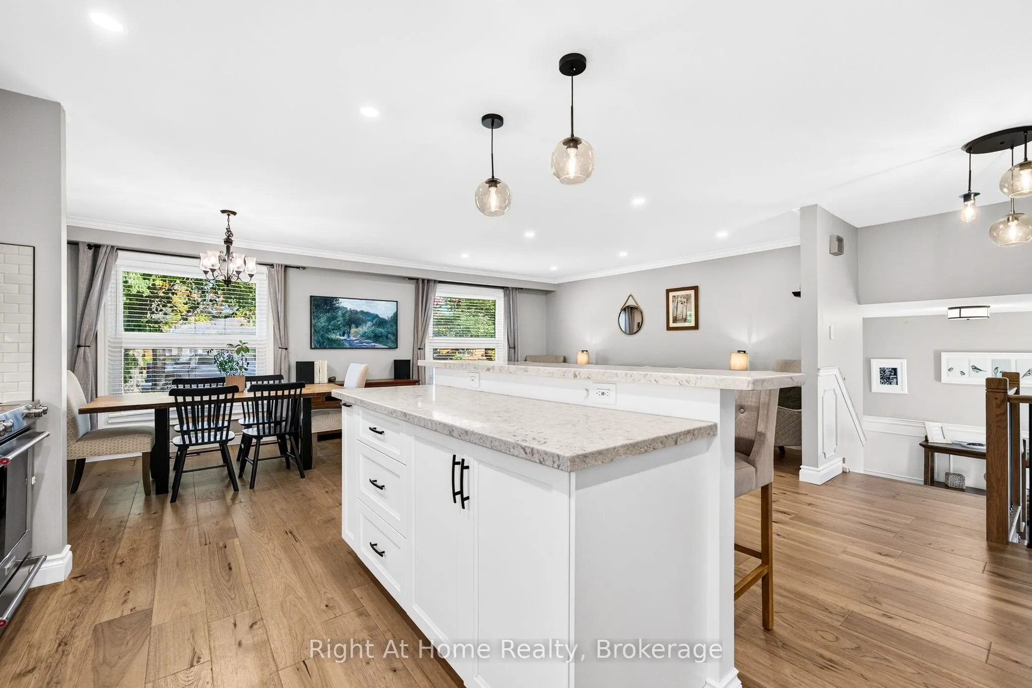 23 Laurendale Avenue