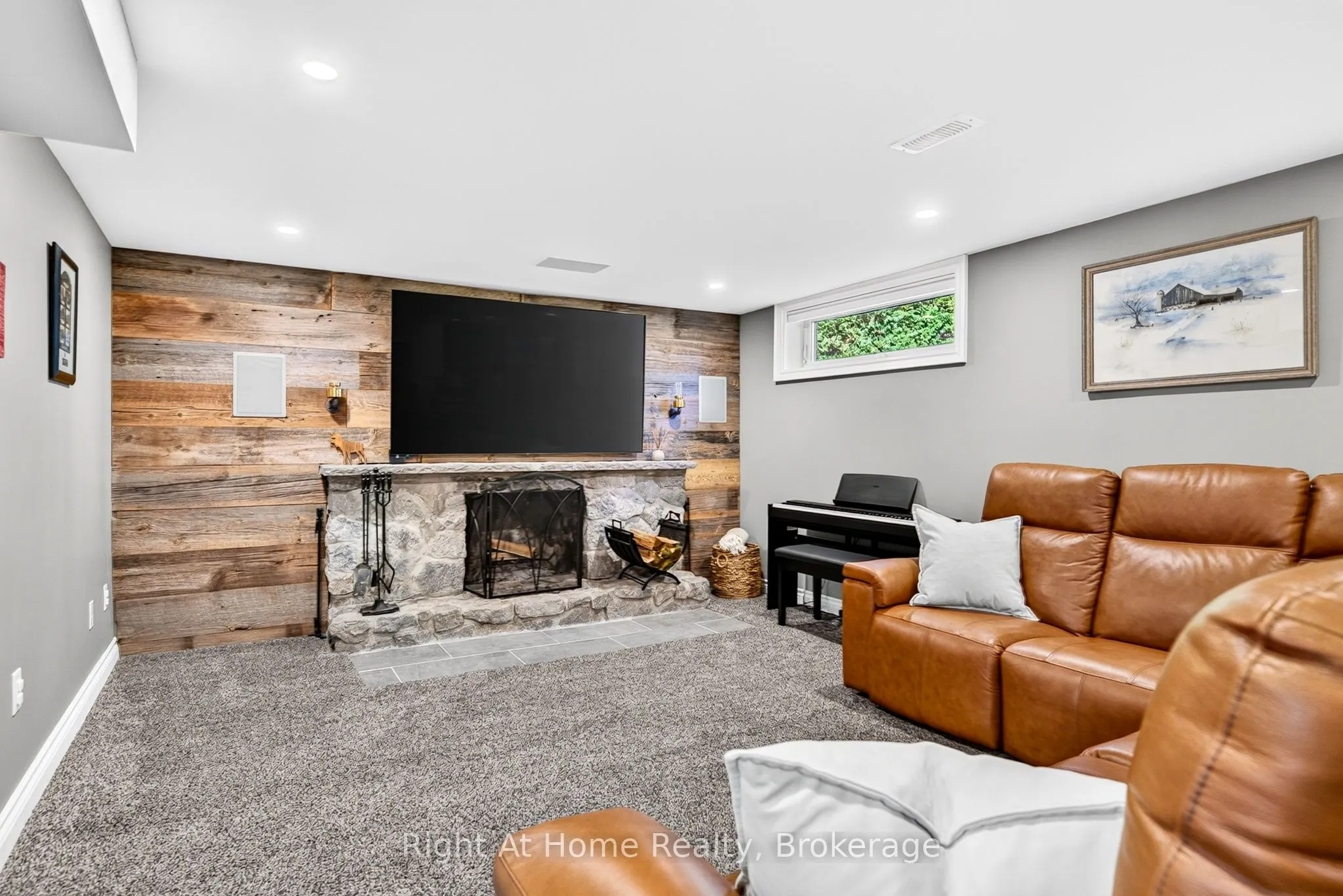 23 Laurendale Avenue