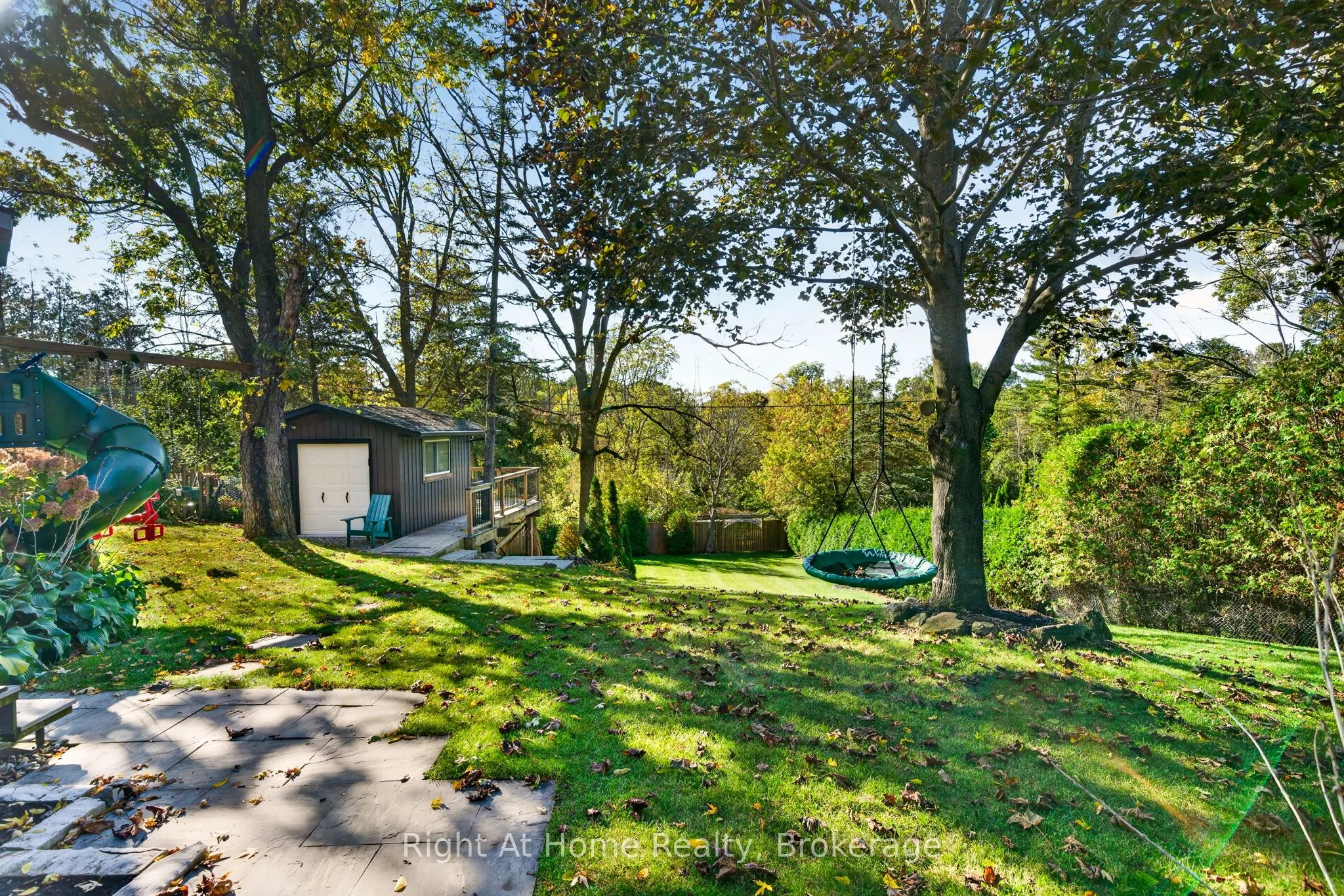 23 Laurendale Avenue