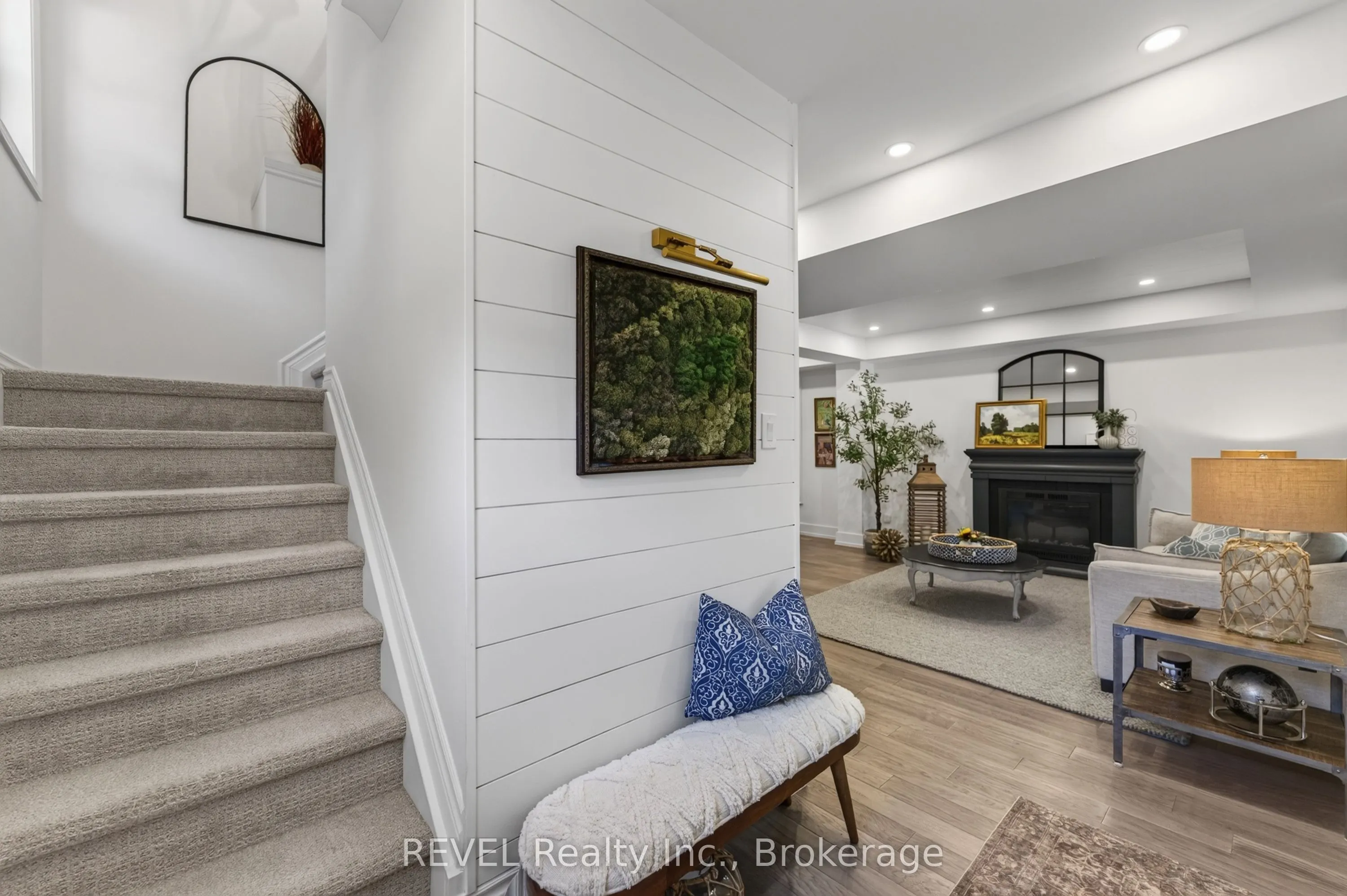 6 ELM Avenue