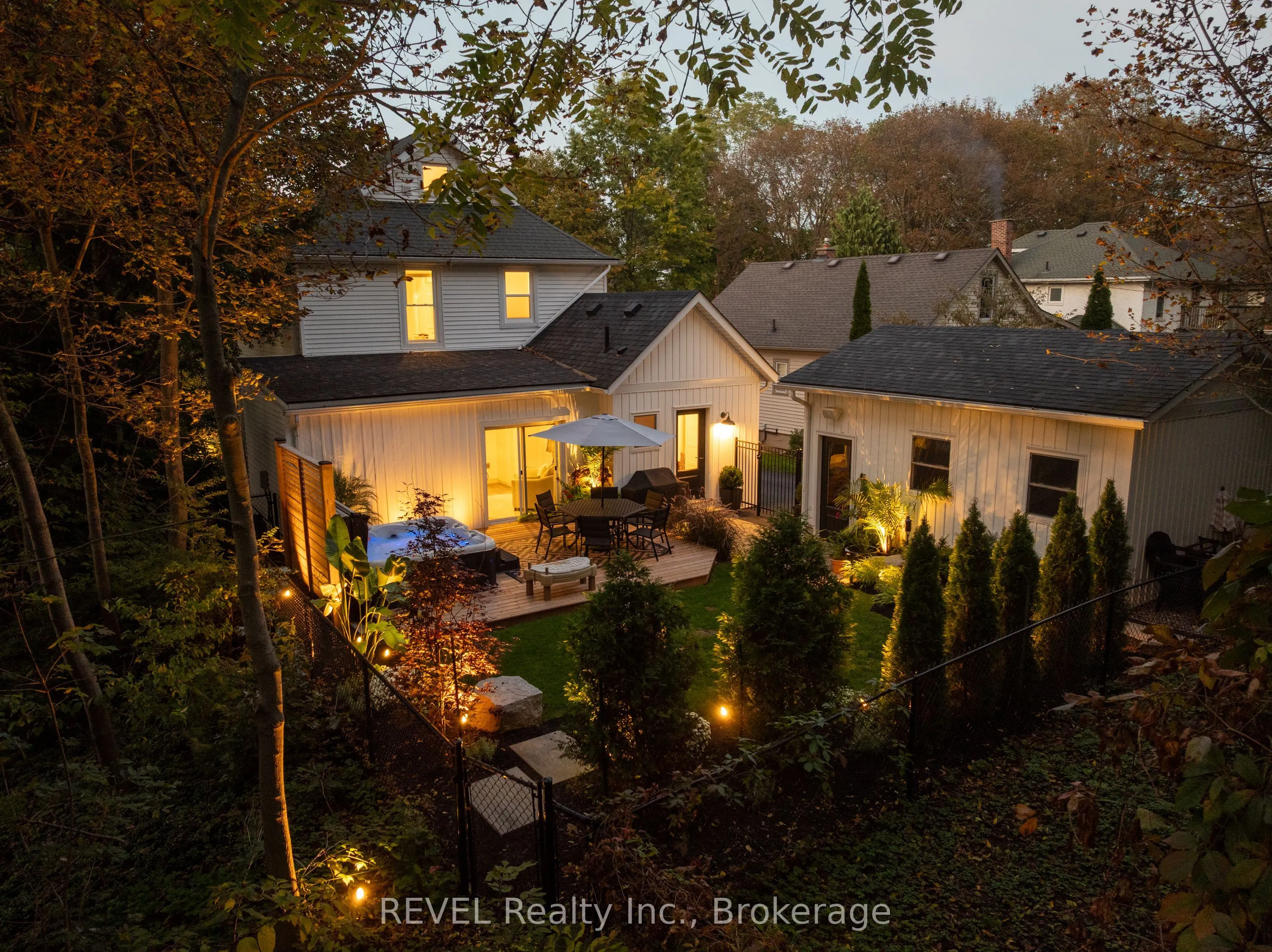 6 ELM Avenue