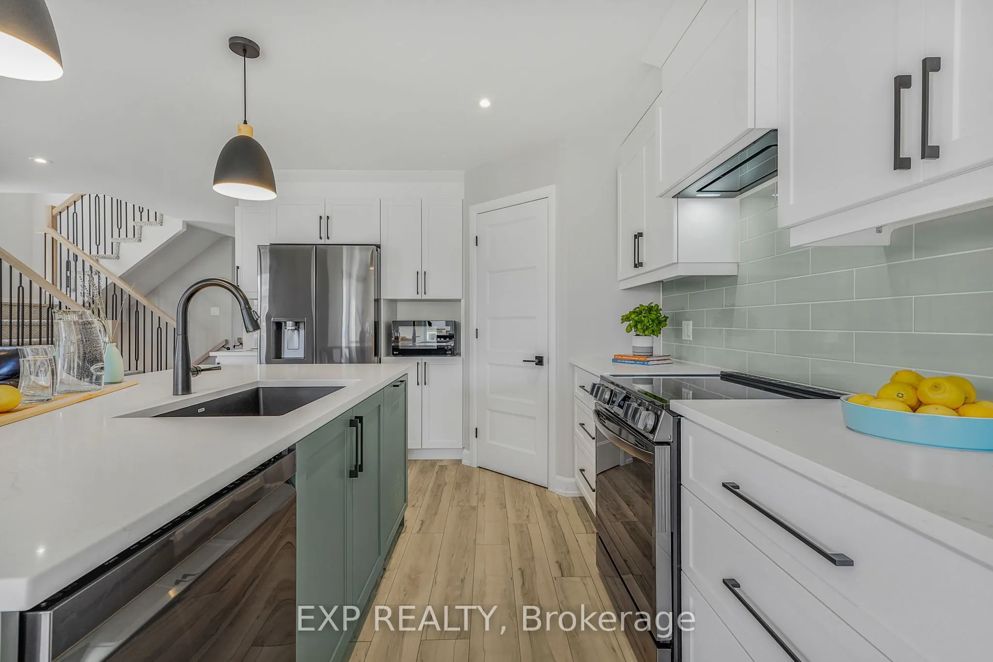 1202 Montblanc Crescent