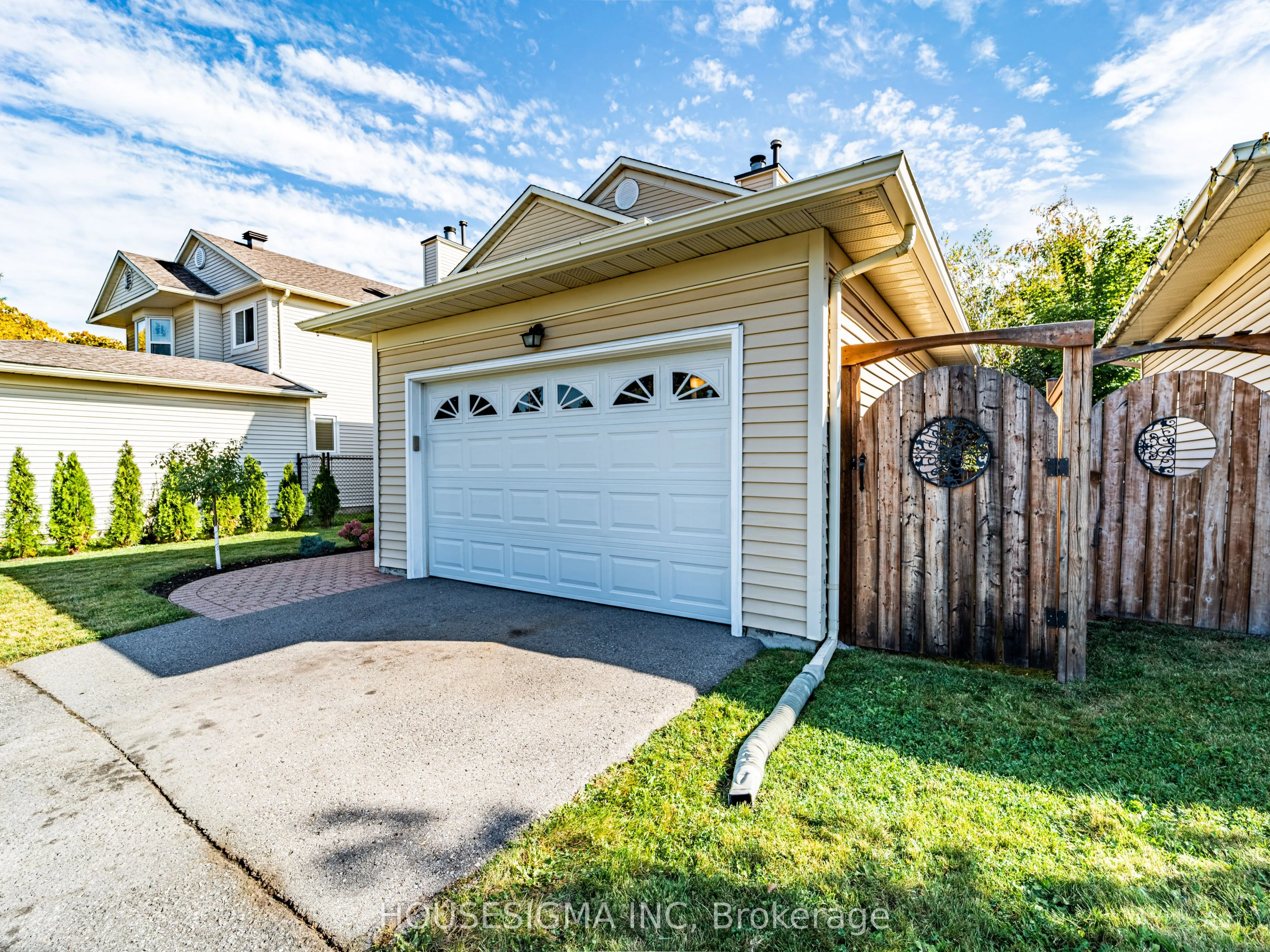 247 Mceachern Crescent