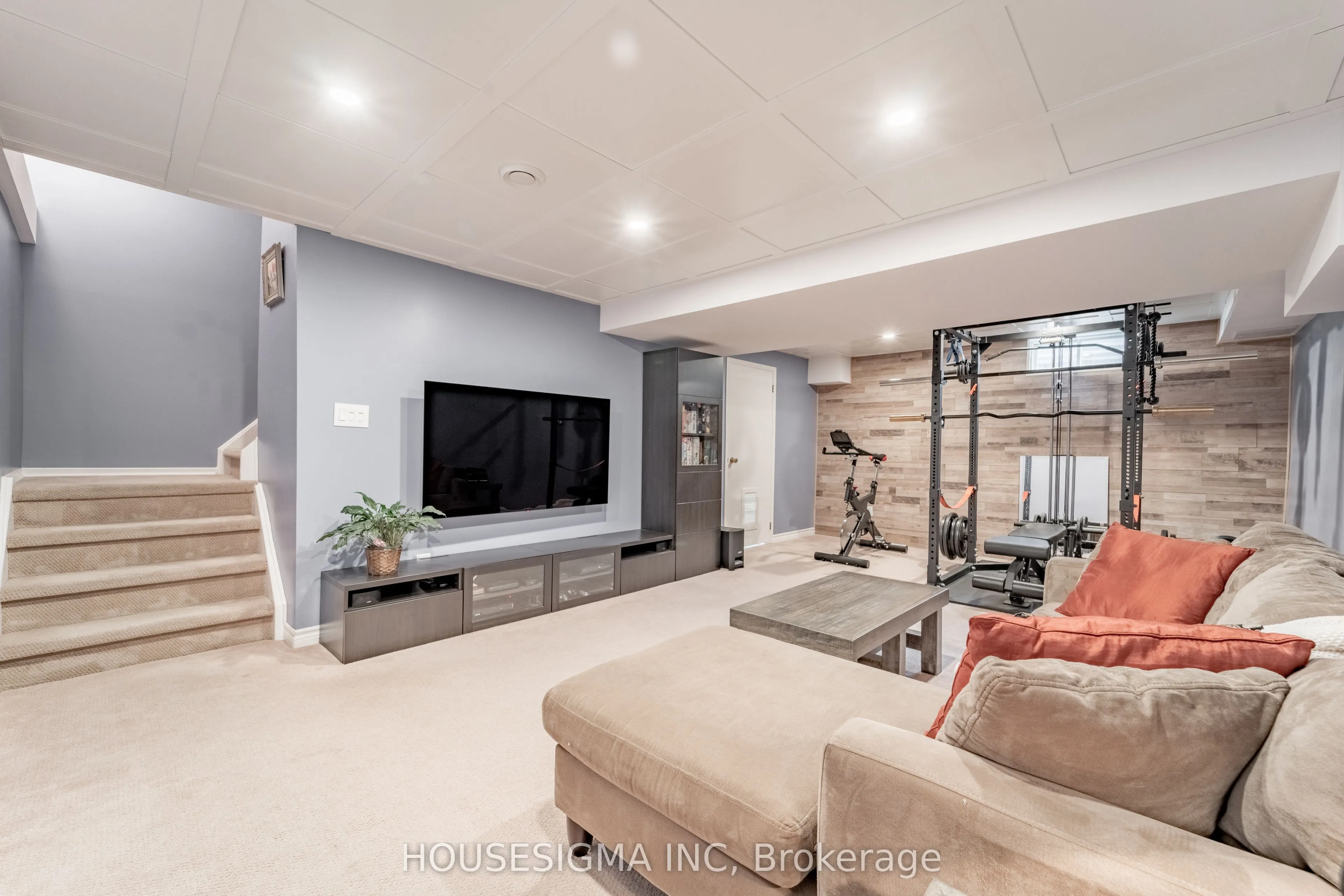 247 Mceachern Crescent