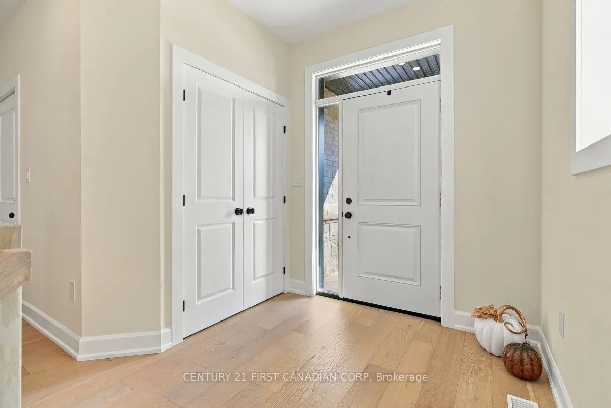 12 Briscoe Crescent