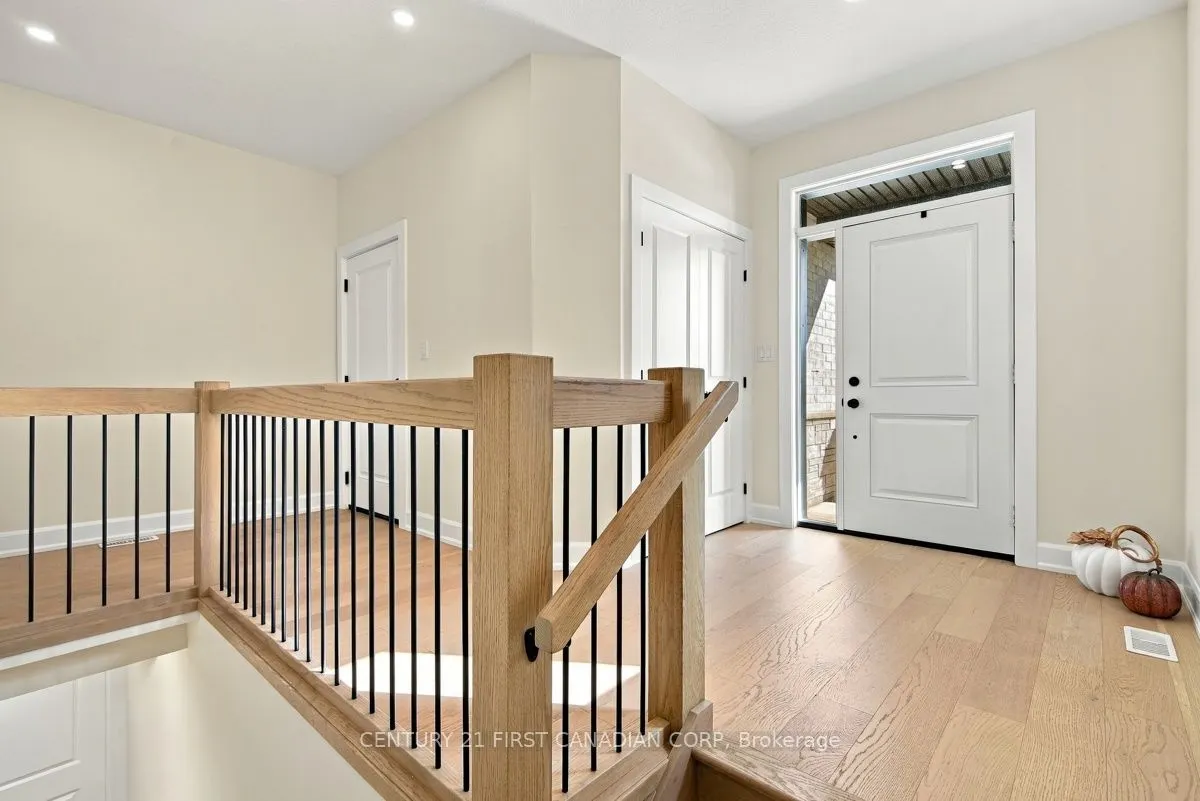 12 Briscoe Crescent