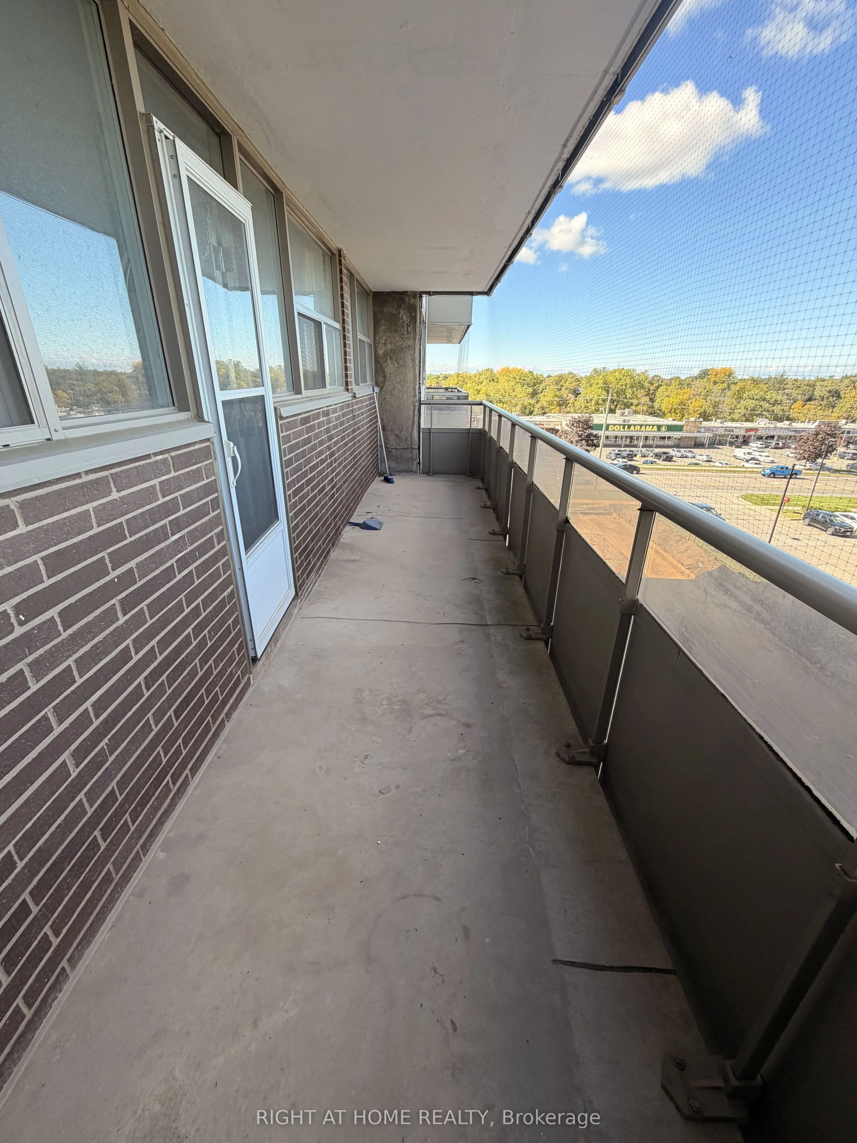 215 Glenridge Avenue #505