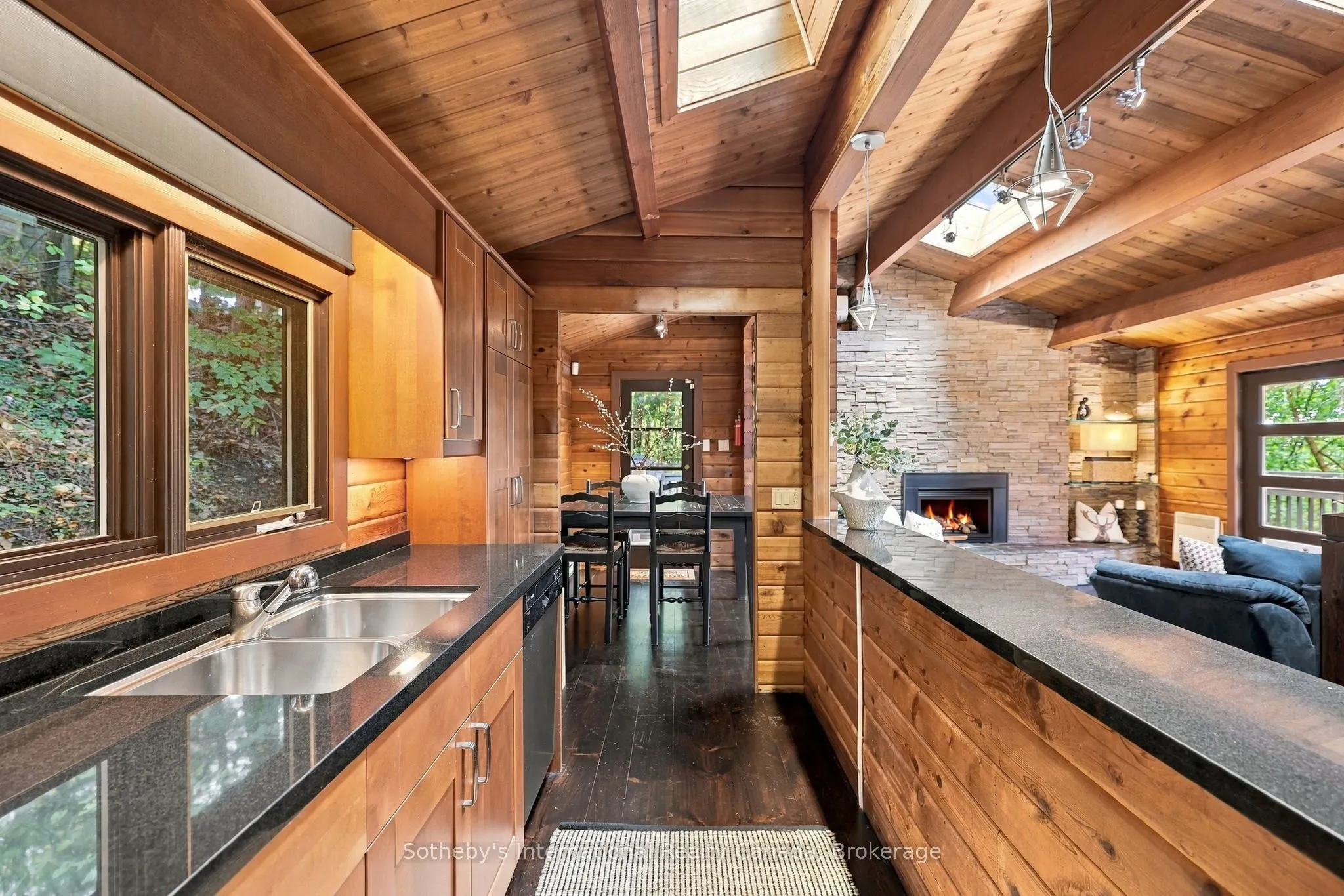 146 Chamonix Crescent