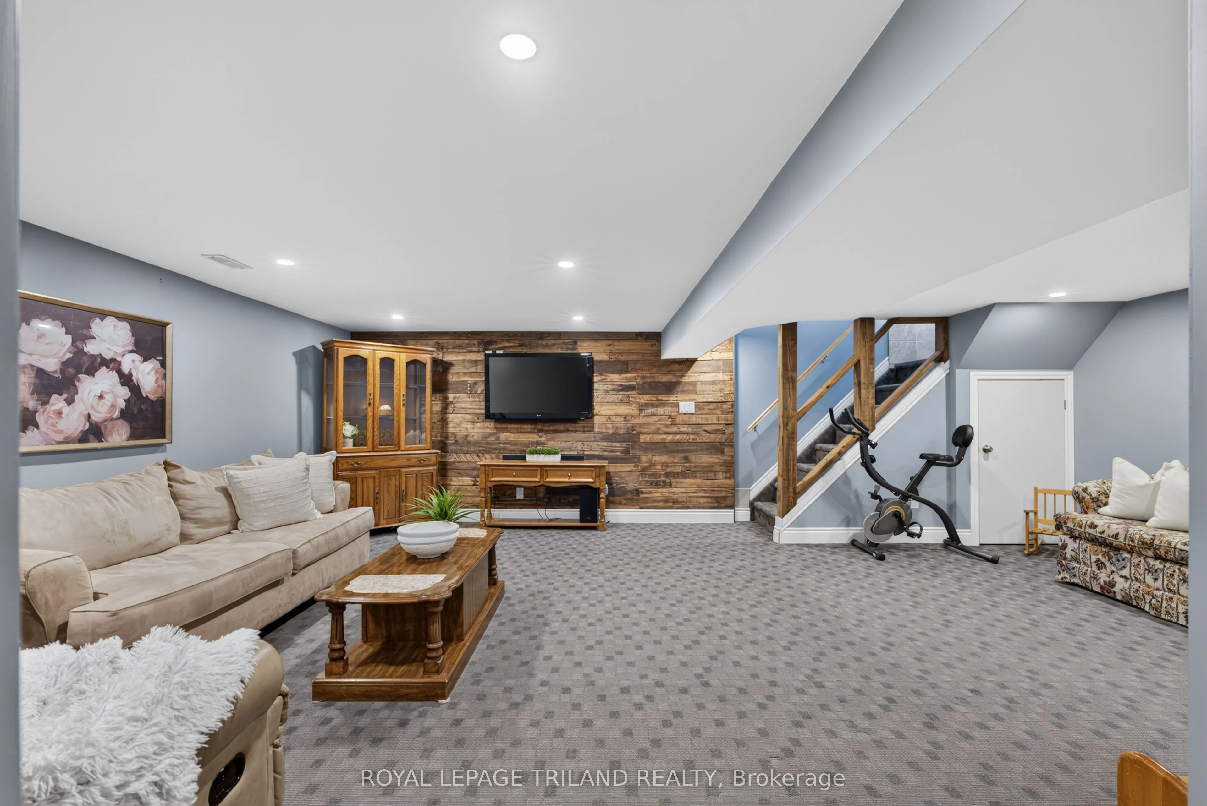 21 Jena Crescent