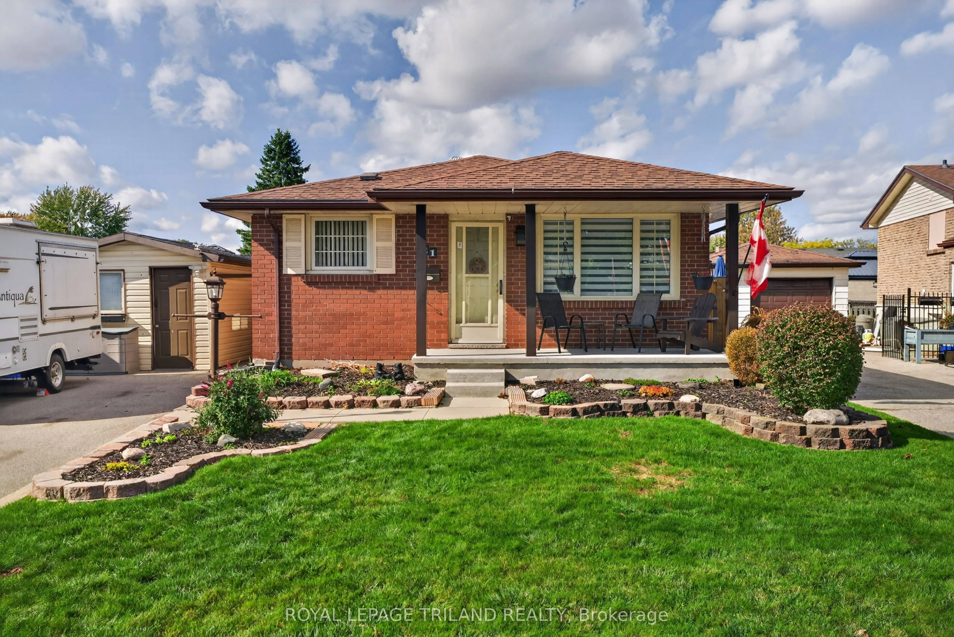 21 Jena Crescent