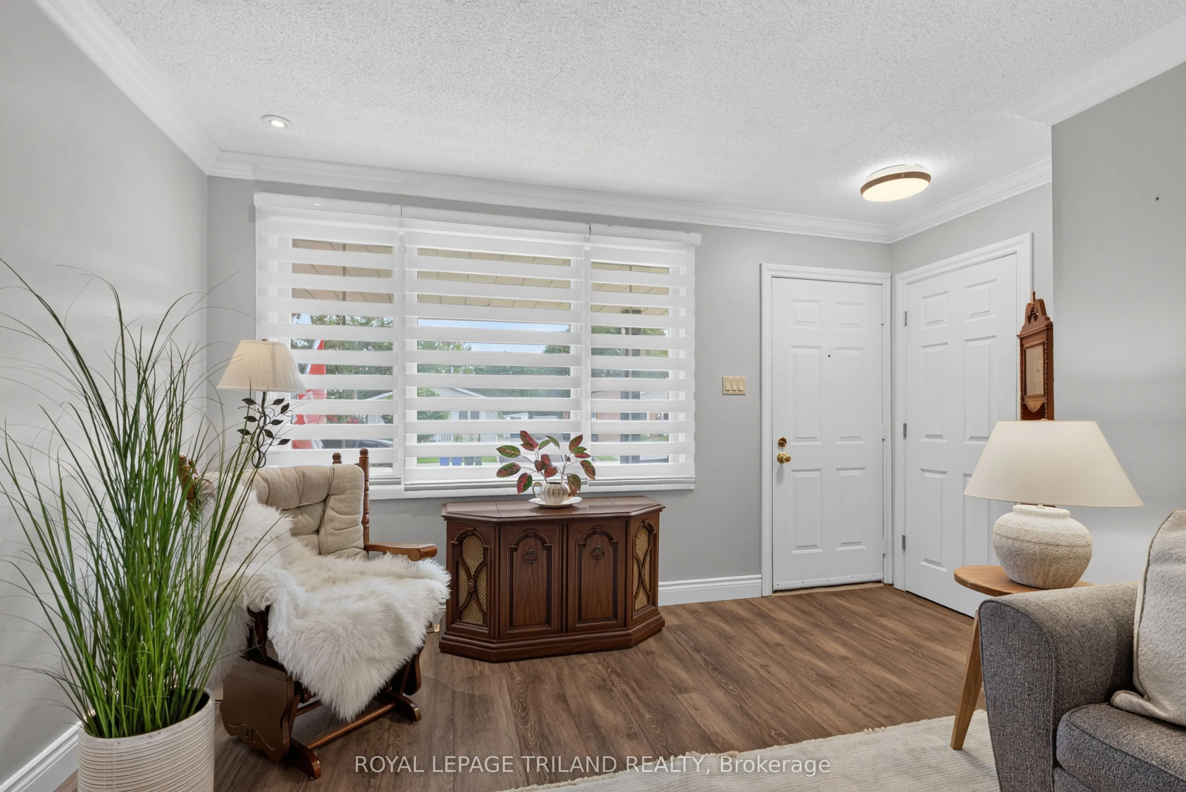 21 Jena Crescent