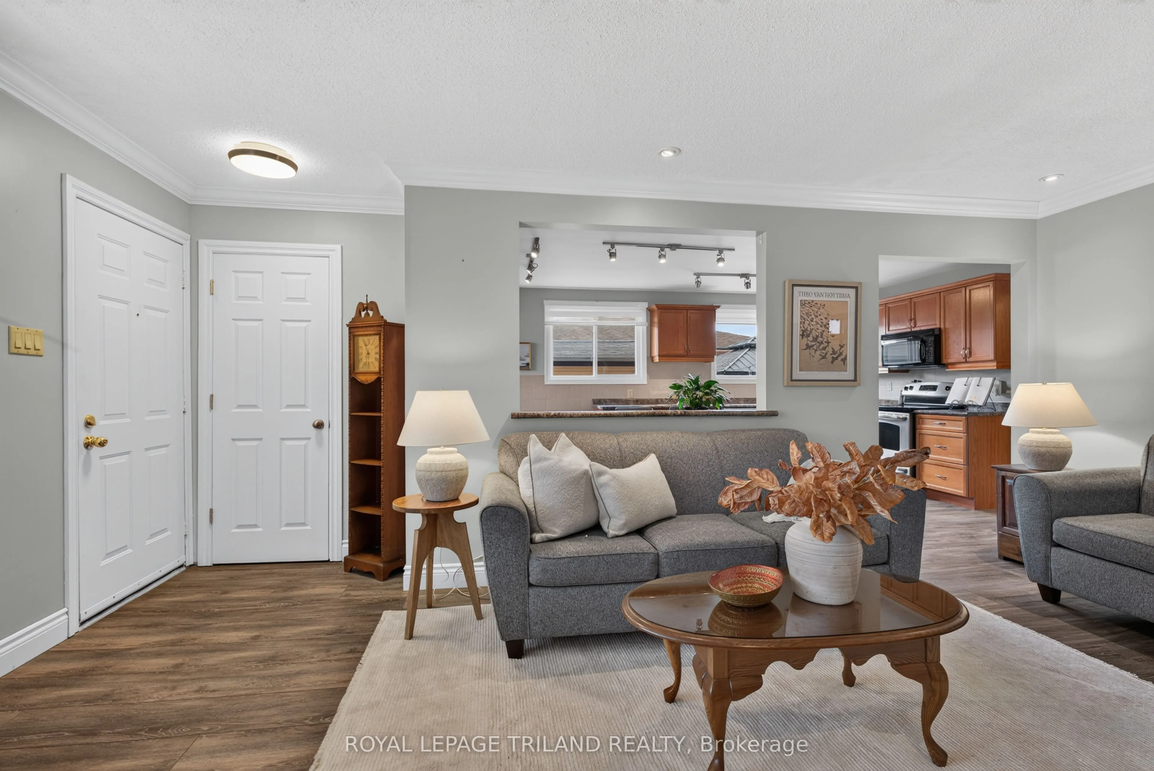 21 Jena Crescent