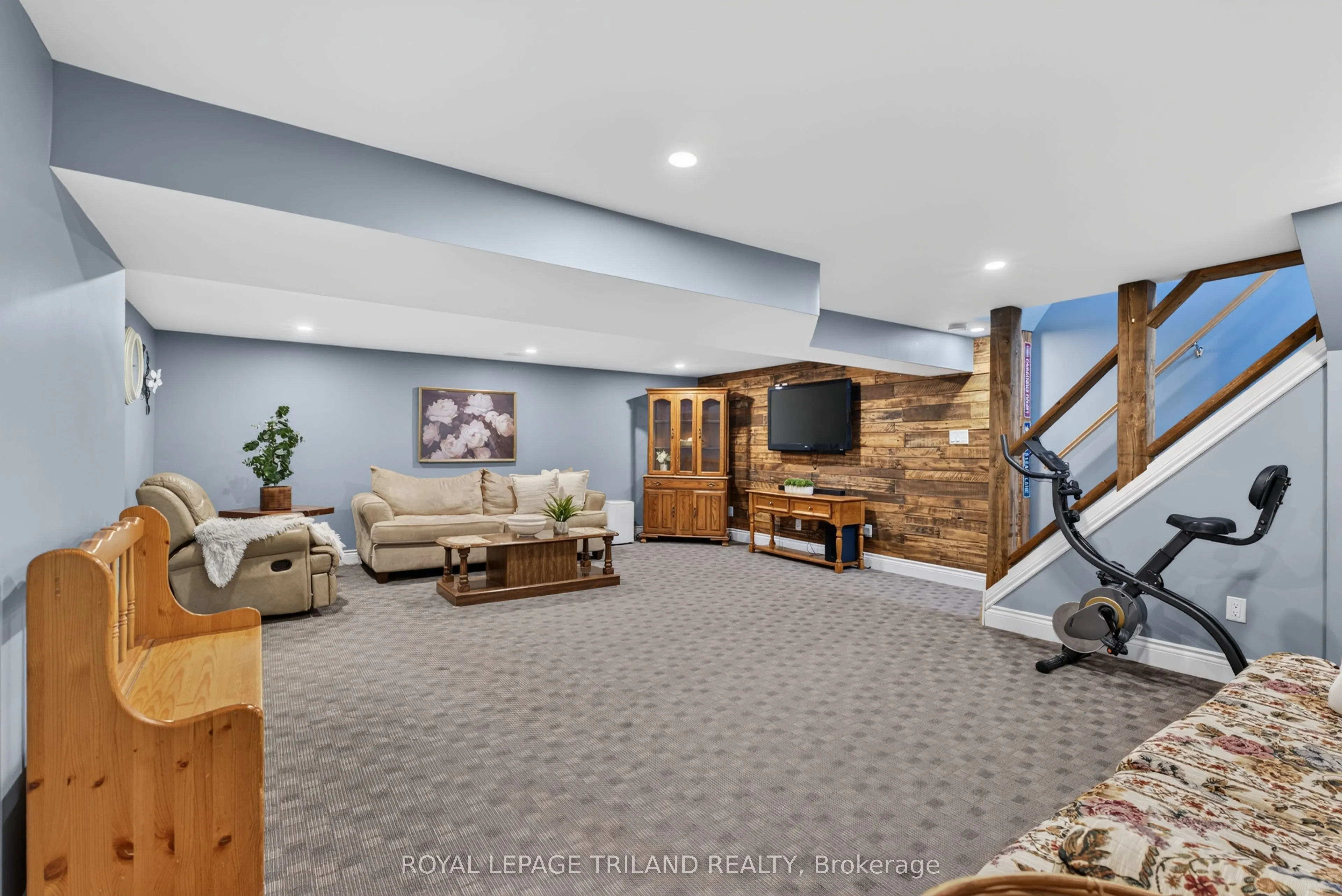 21 Jena Crescent