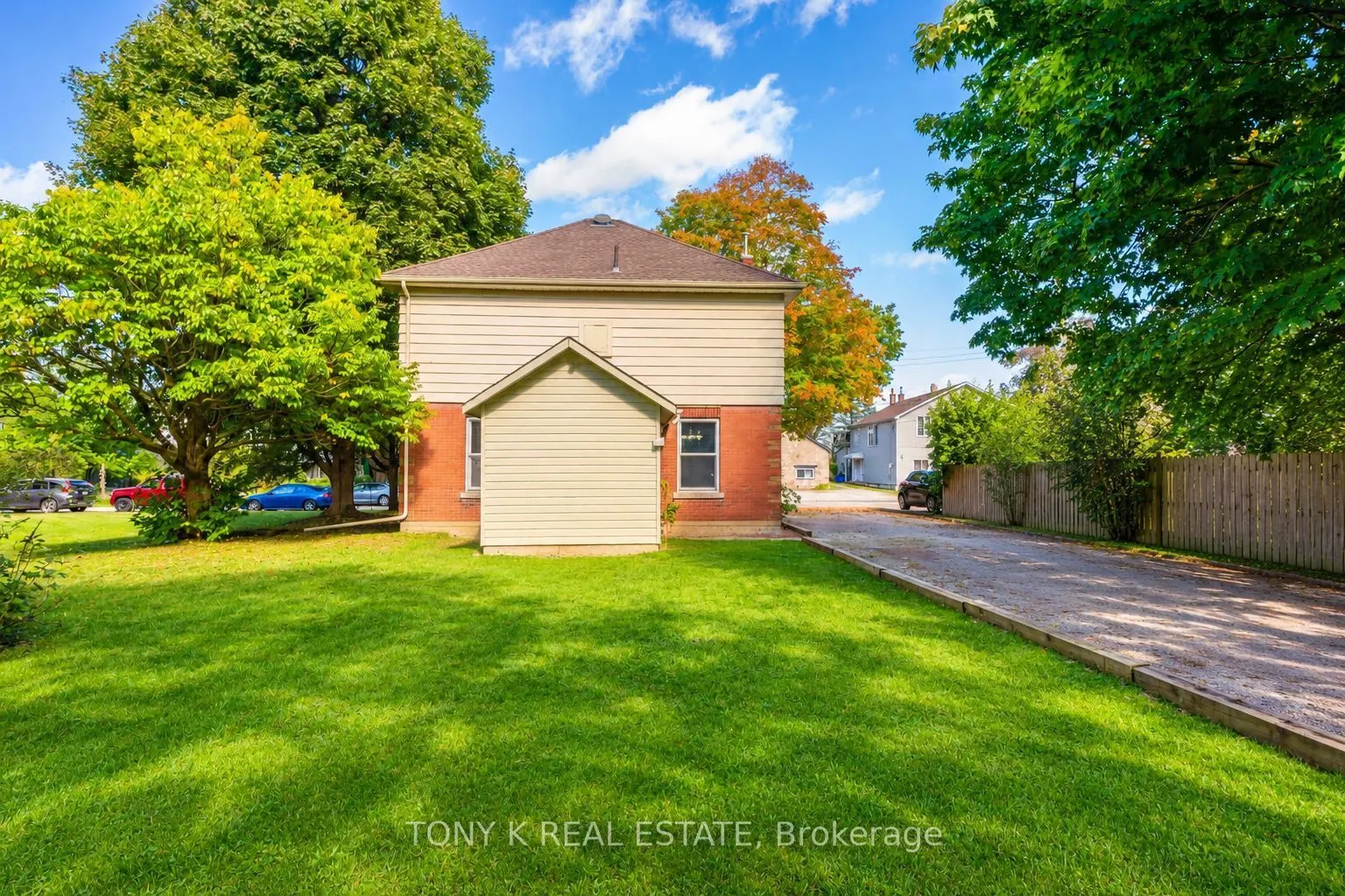 113 Freelton Road